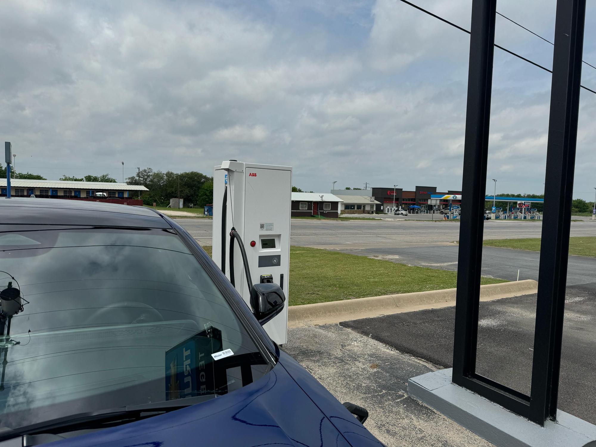 Tegeler Chevrolet Central Texas Service Goldthwaite, TX EV Station