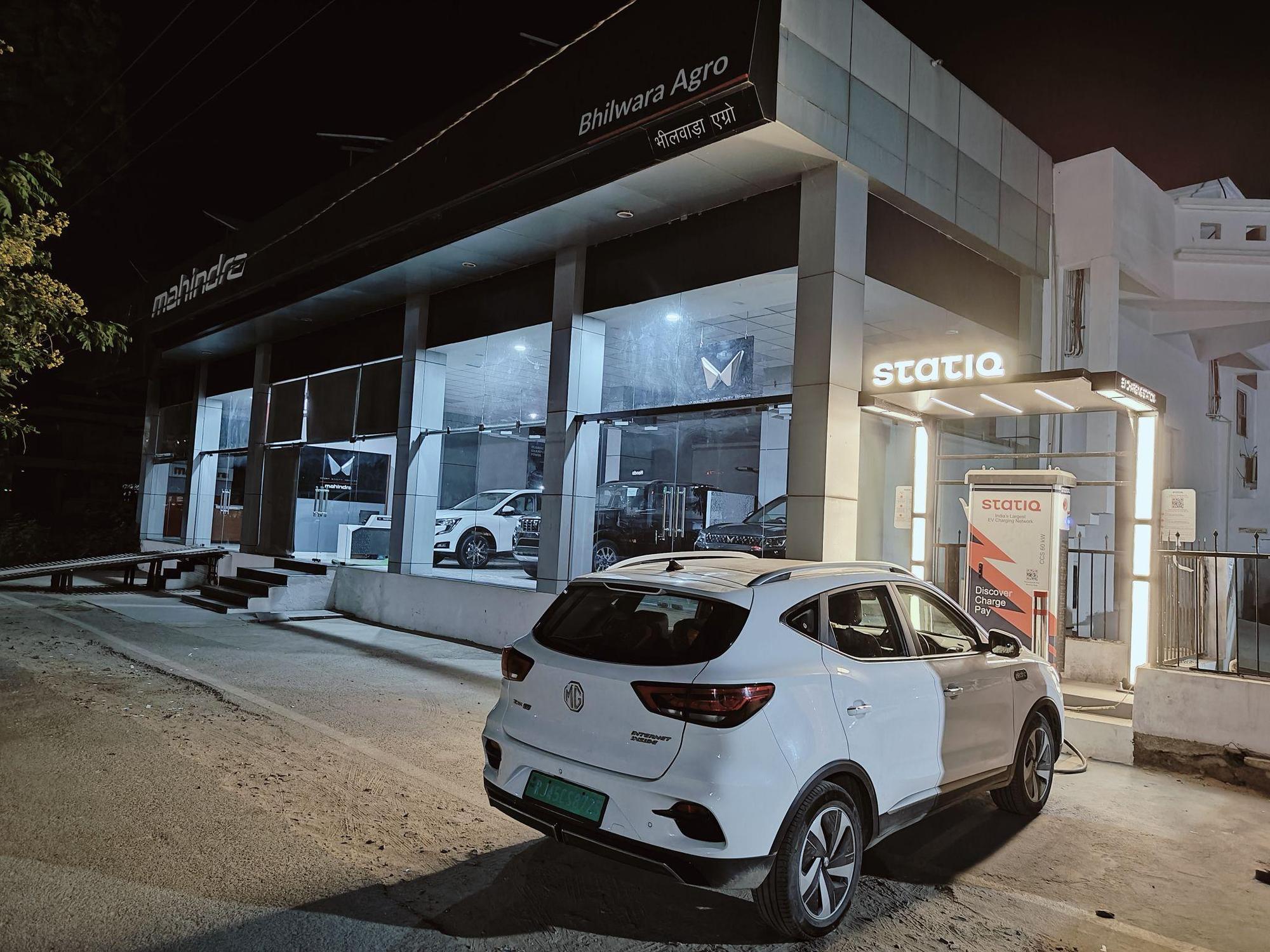 bhilwara-agro-mahindra-showroom-statiq-bhadali-khera-rj-ev-station