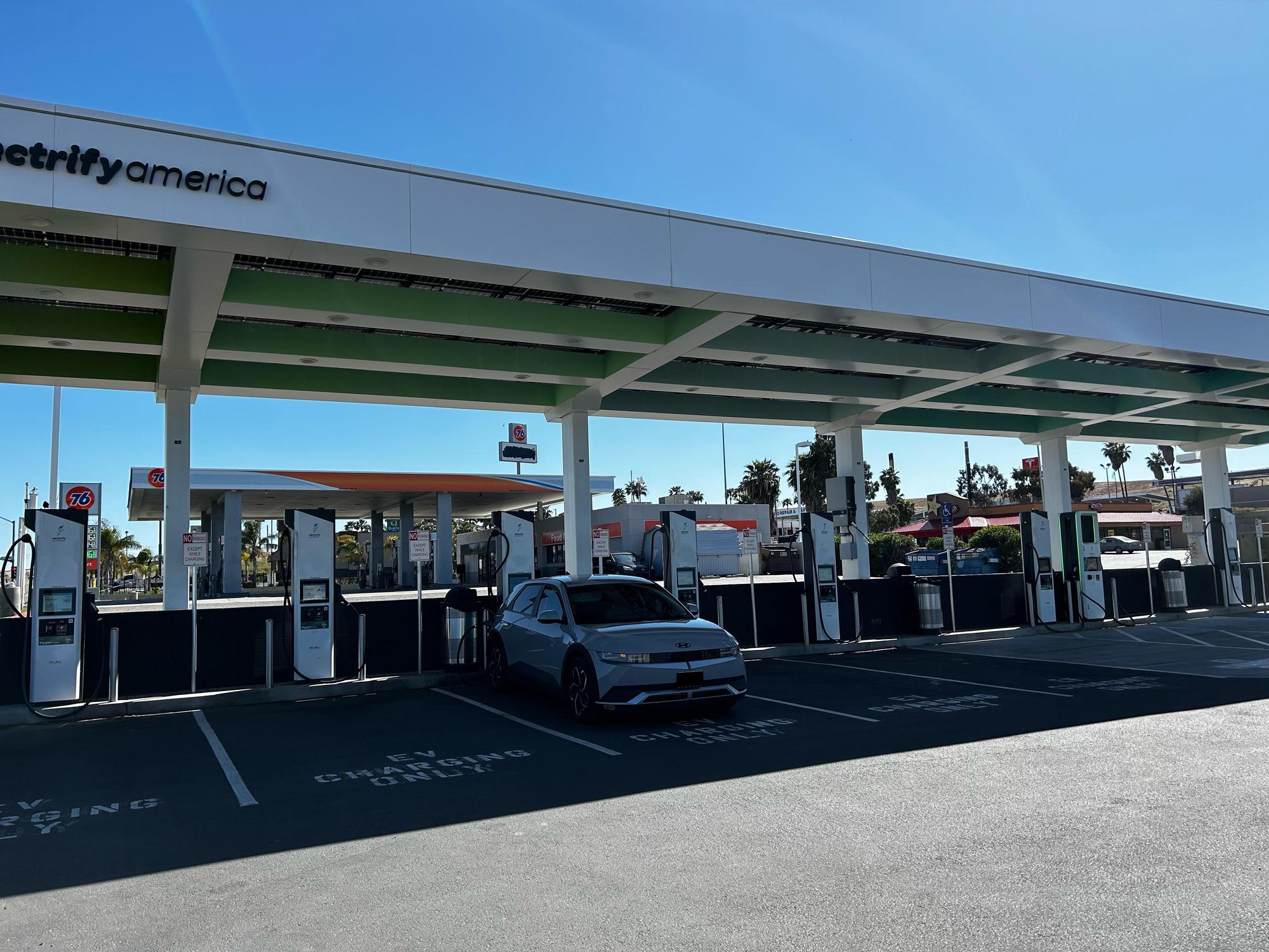 Chalios Mexican Restaurant Kettleman City, CA EV Station