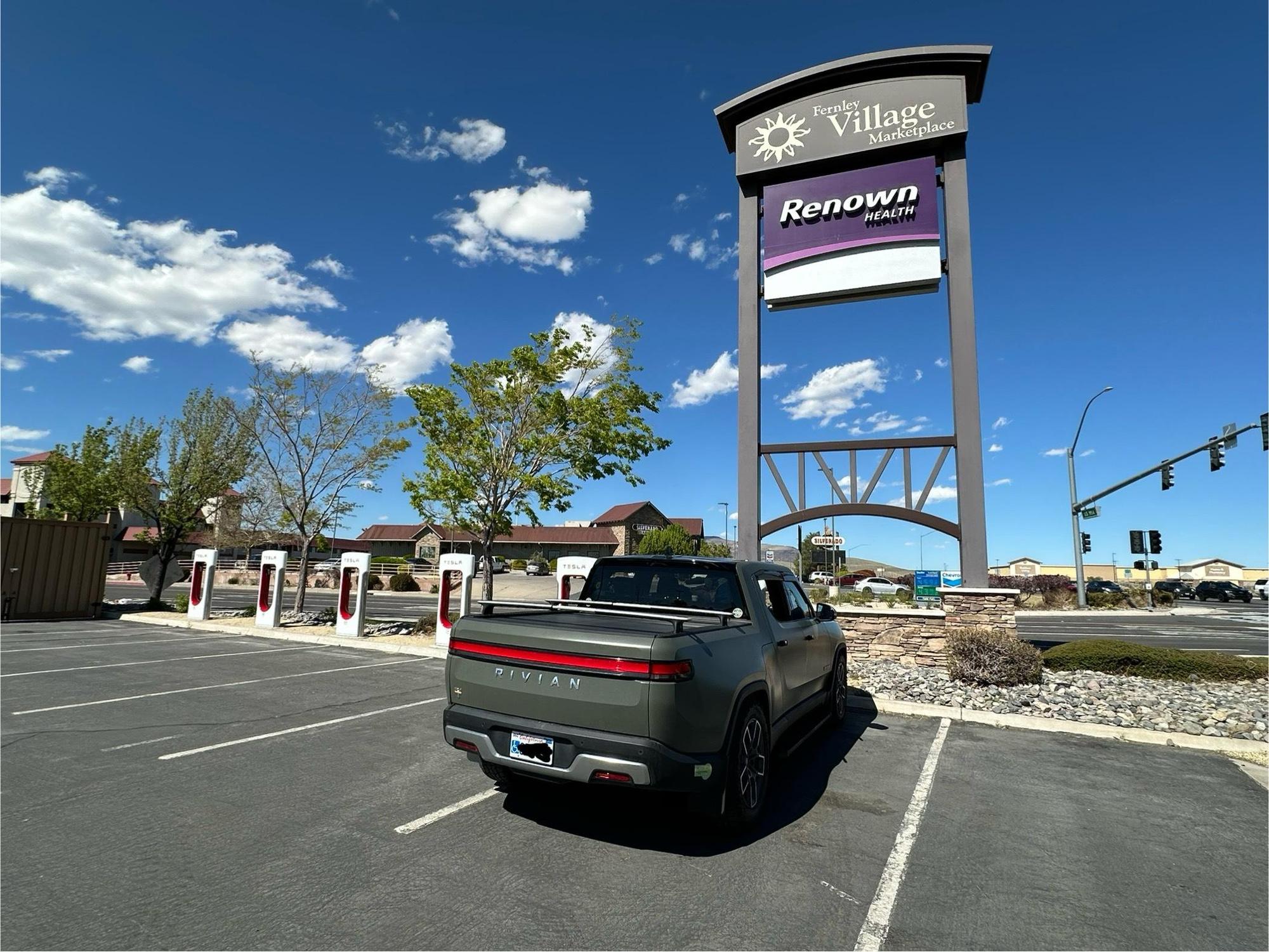 Fernley Village Marketplace Fernley, NV EV Station