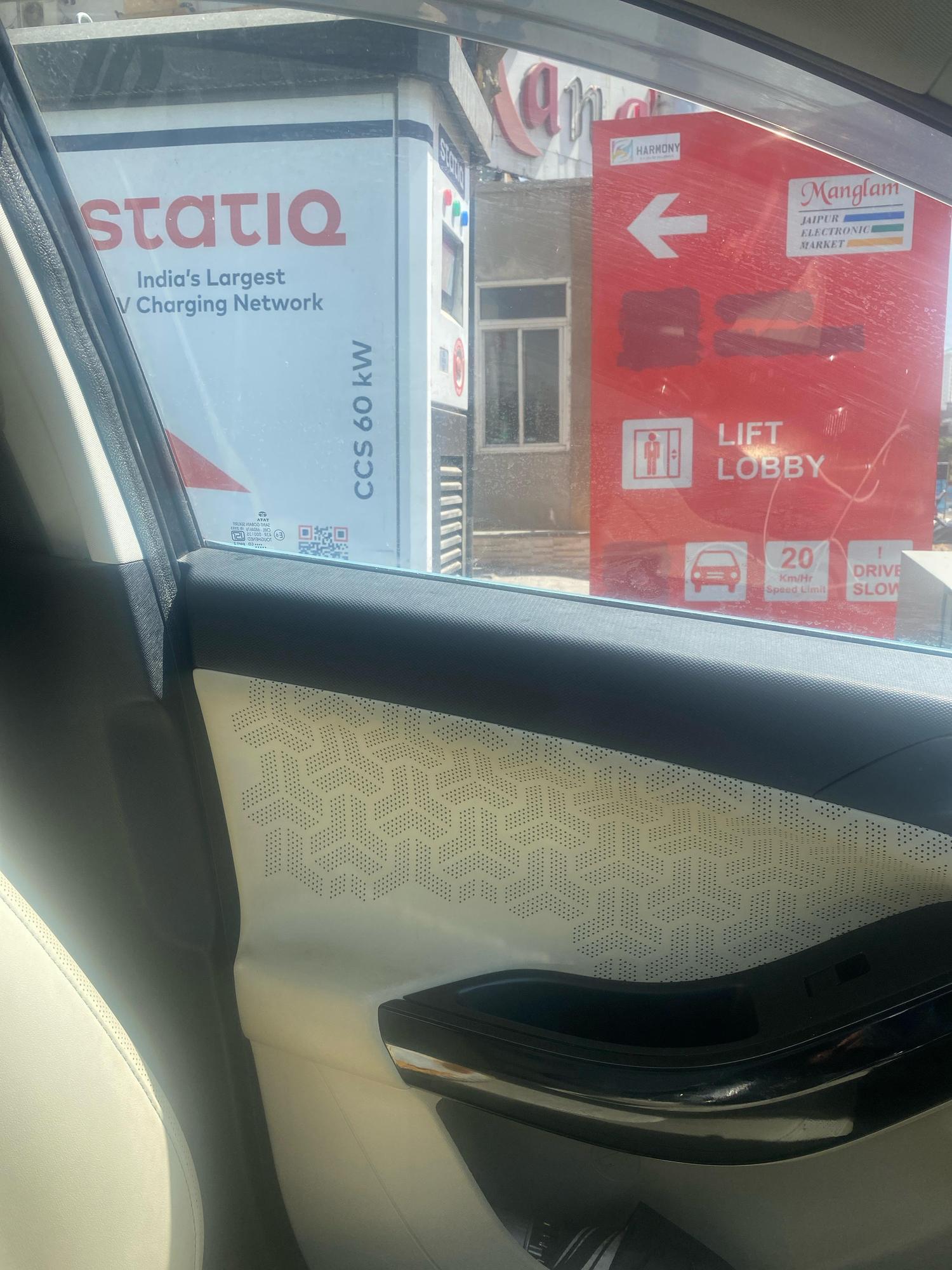 Statiq JEM mall charging station Jaipur, RJ EV Station