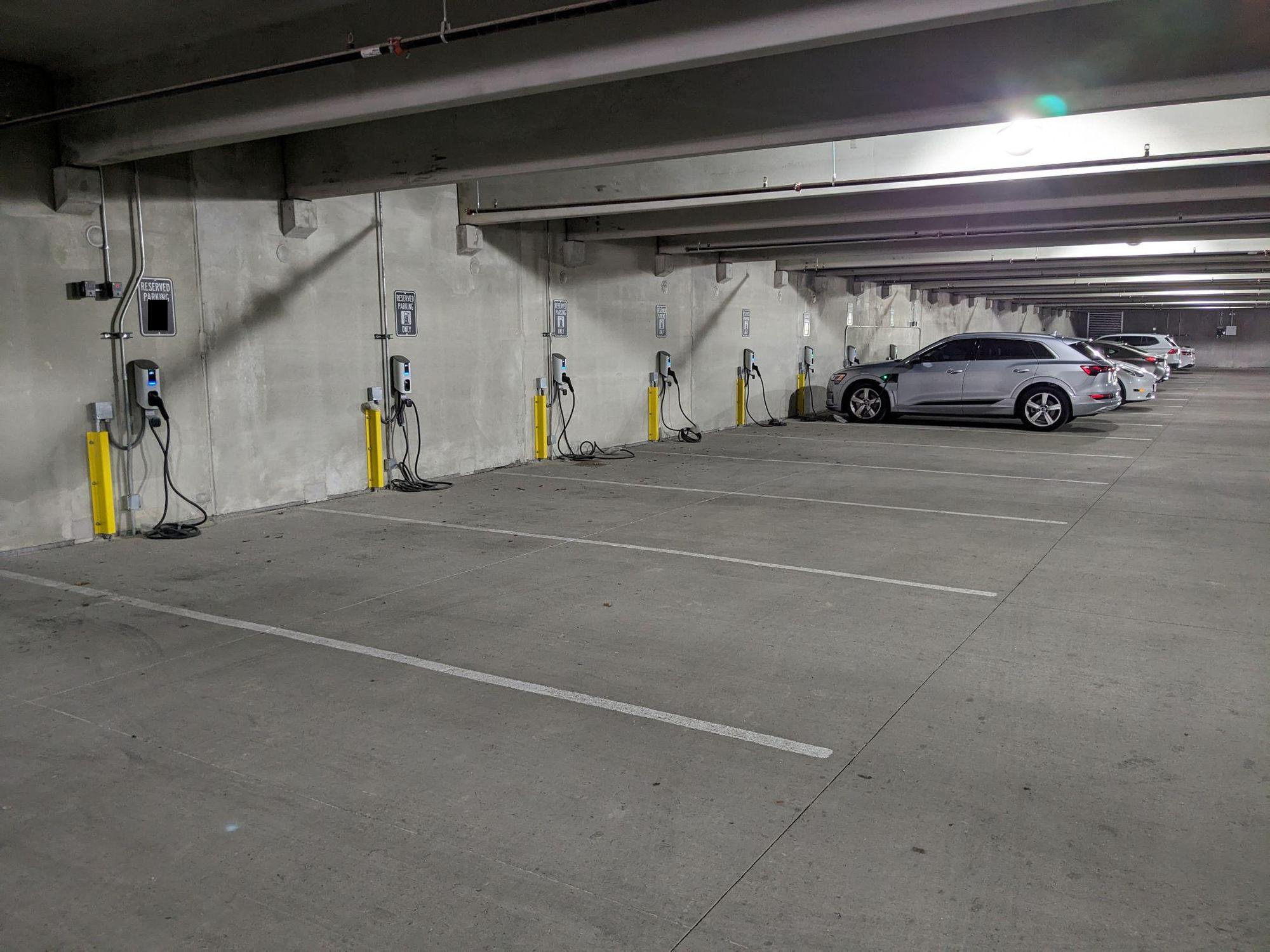 Domaine At Hawthorn Vernon Hills IL EV Station domaine-at-hawthorn-vernon-hills-il-ev-station