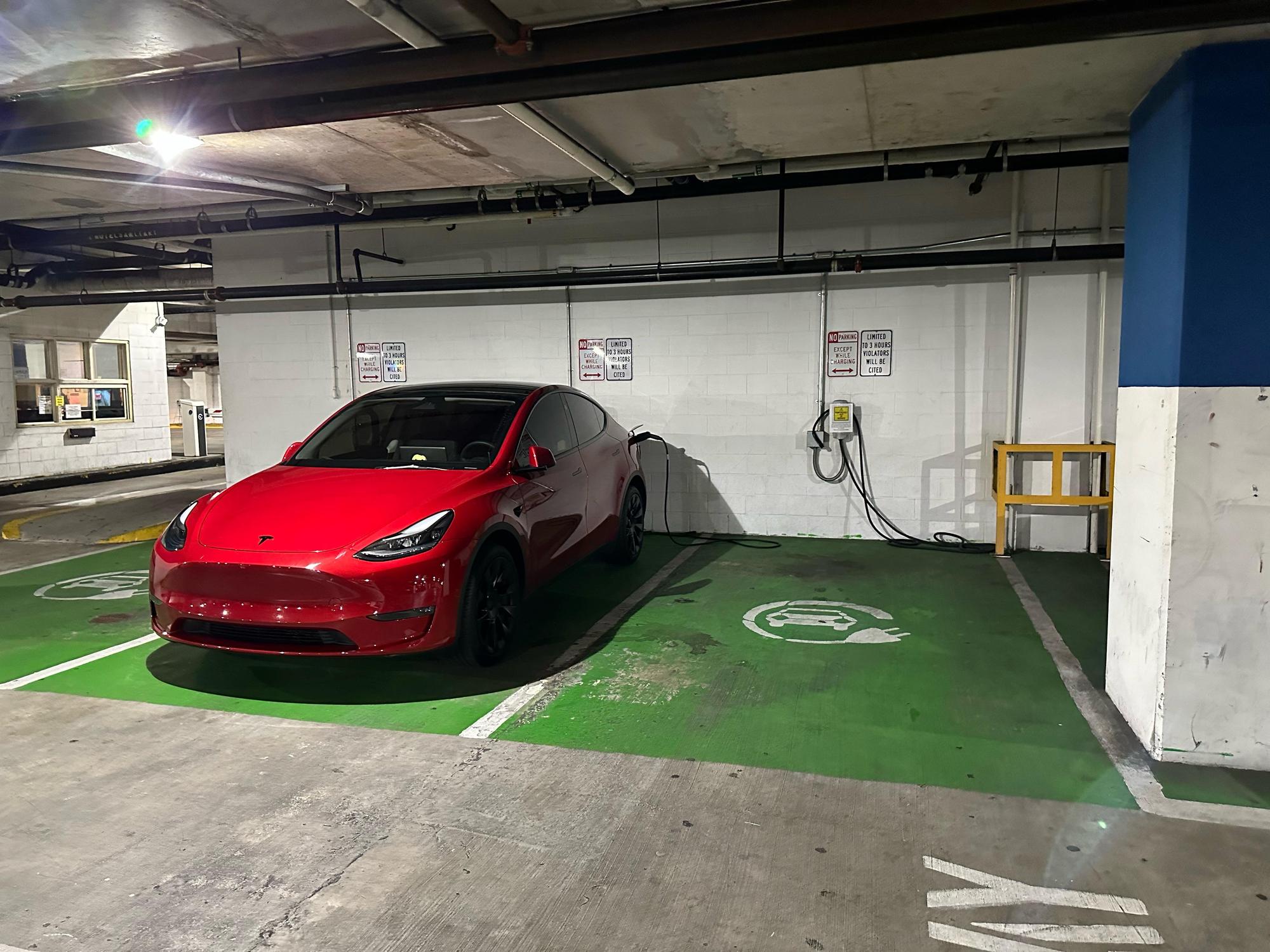 Whitaker Street Parking Garage Savannah, GA EV Station