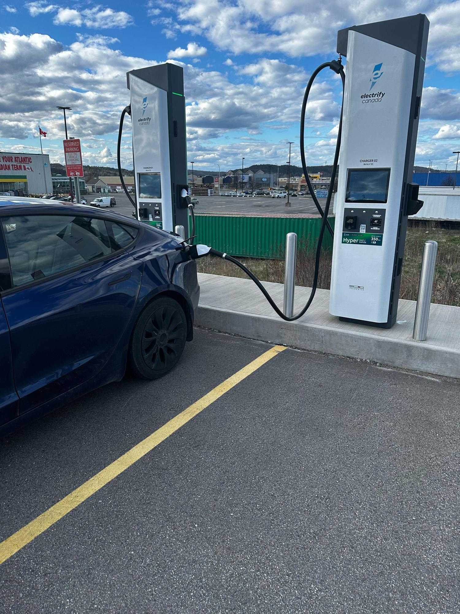 Canadian Tire Saint John Saint John, NB EV Station