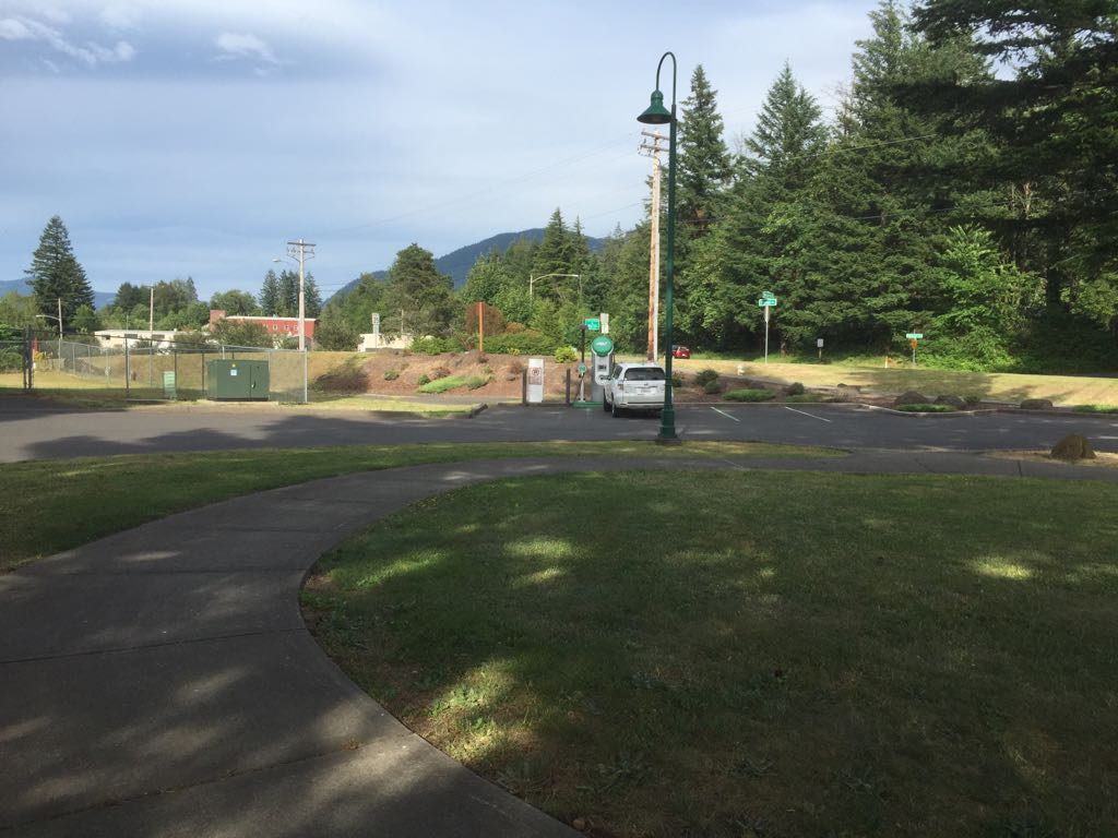 Cascade Locks Cemetery Cascade Locks, OR EV Station