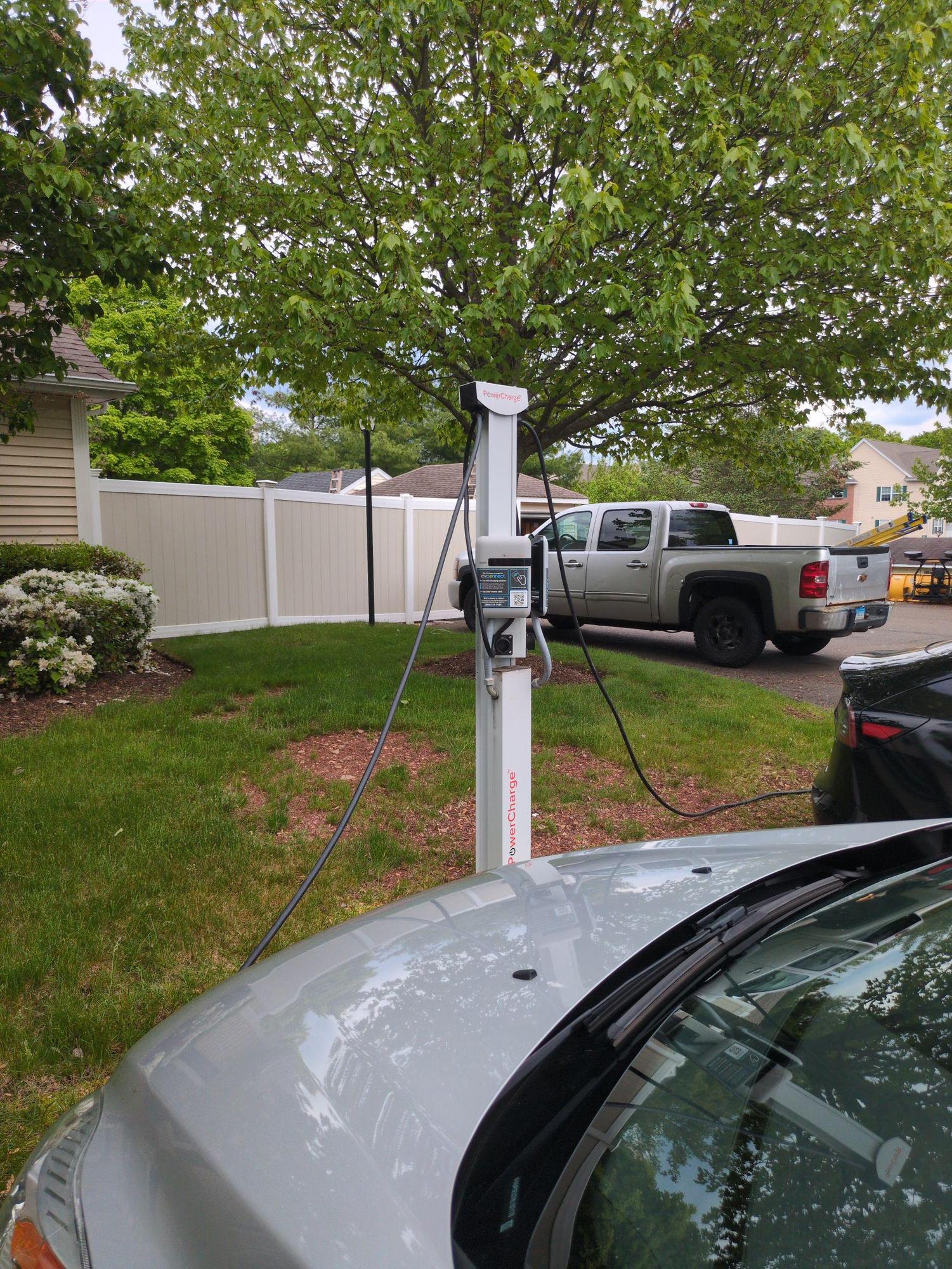 Aspen Glen | Hamden, CT | EV Station