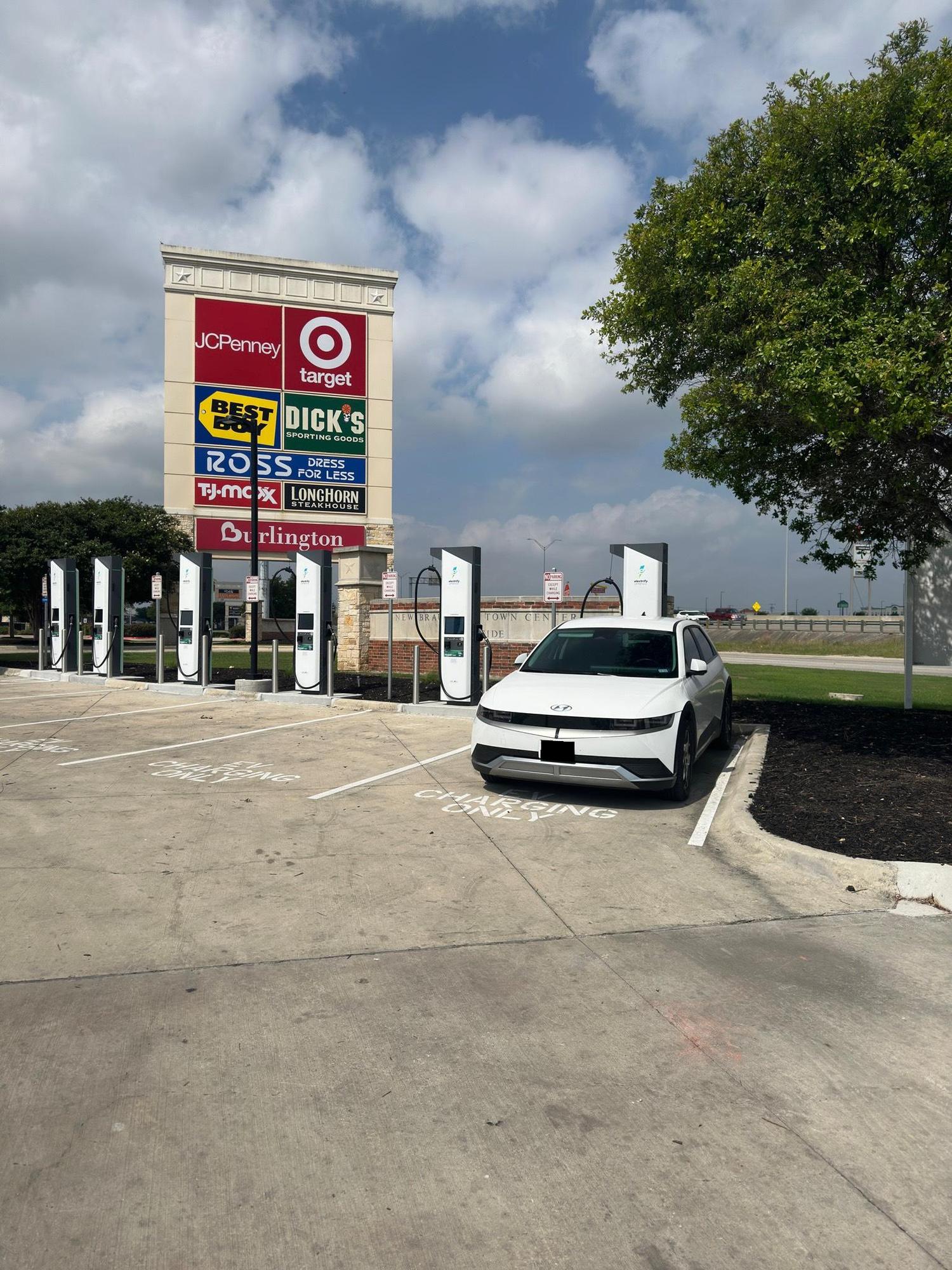 New Braunfels Town Center at Creekside Target New Braunfels, TX