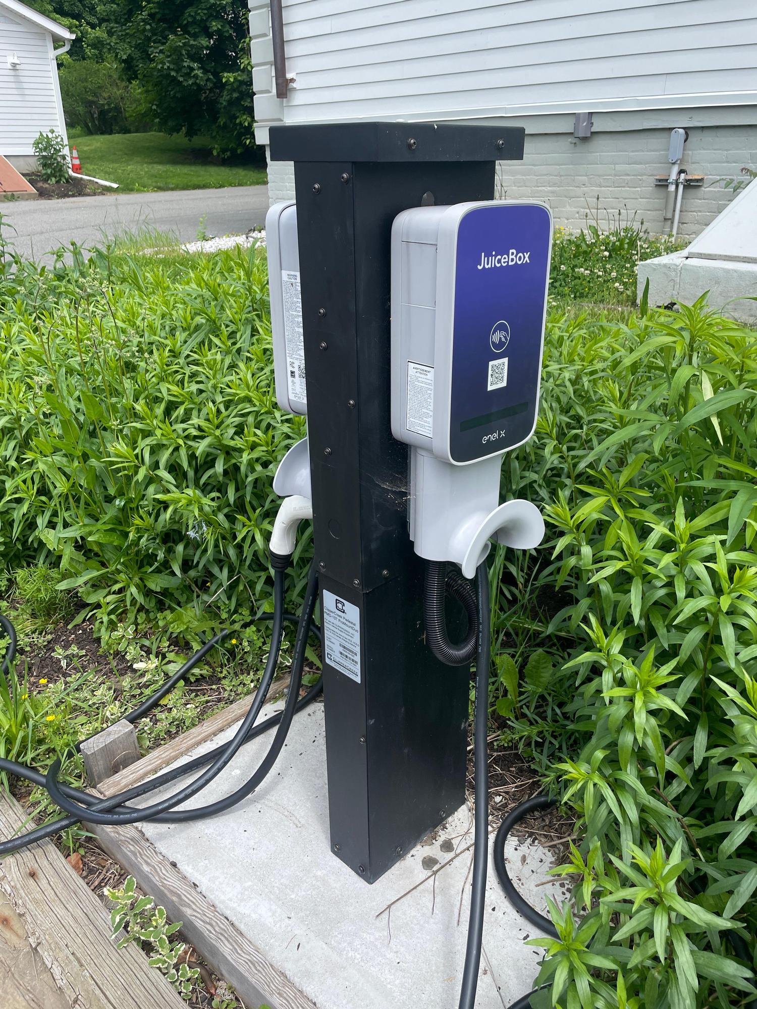 Philipstown Town Hall Cold Spring, NY EV Station