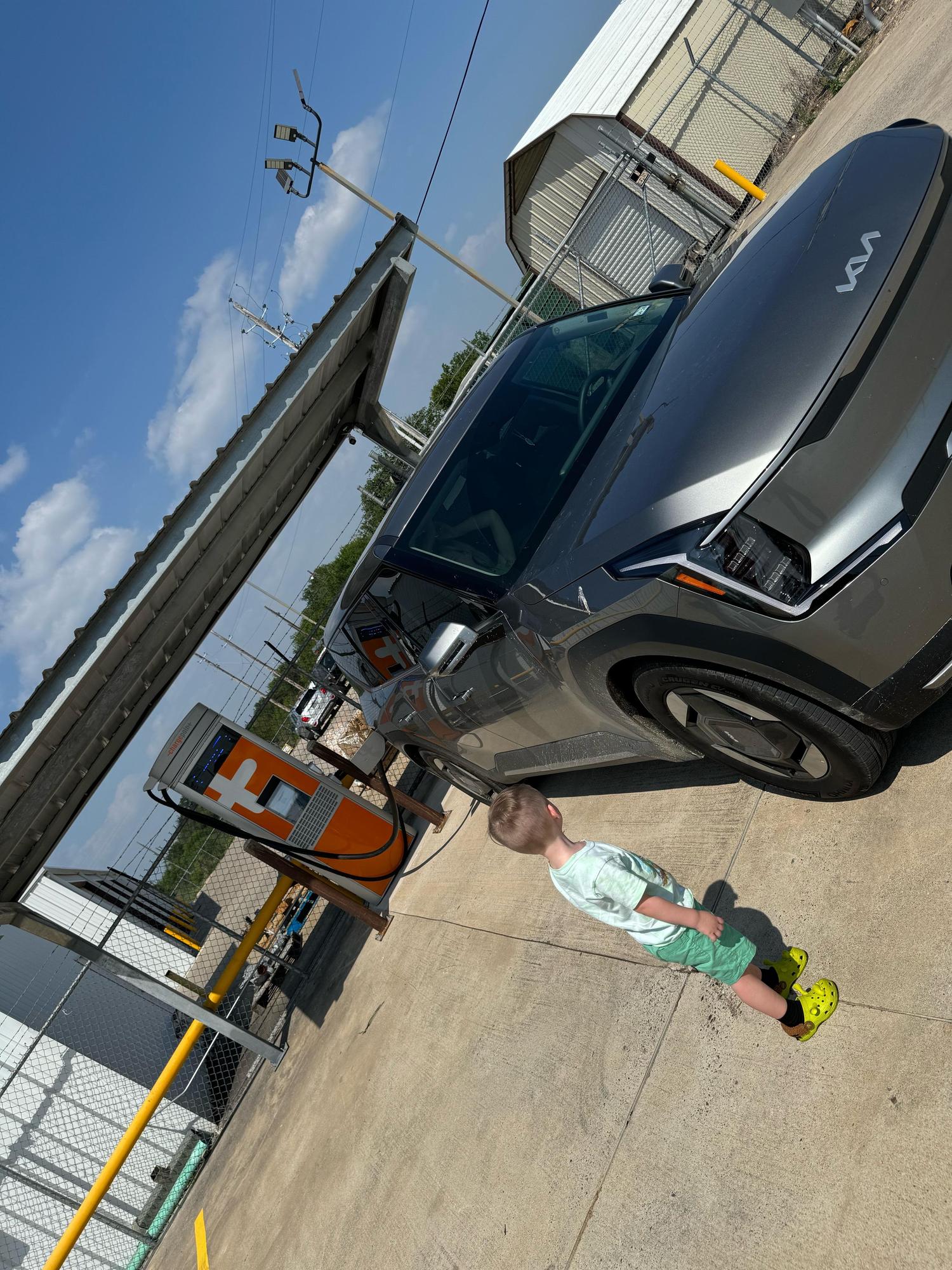 Aztec Chevrolet GMC Beeville, TX EV Station