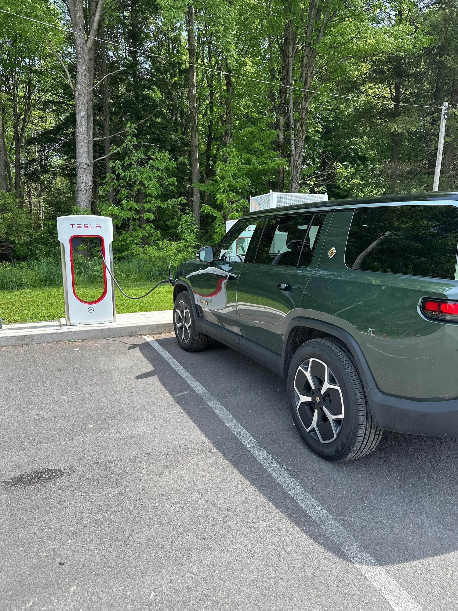 Grist Mill Restaurant Parish, NY EV Station