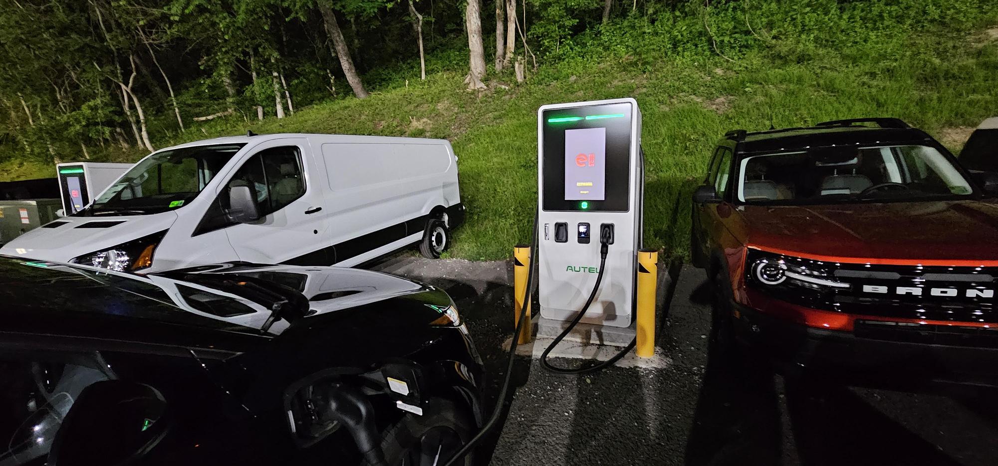 Chenoweth Ford (DC) Clarksburg, WV EV Station