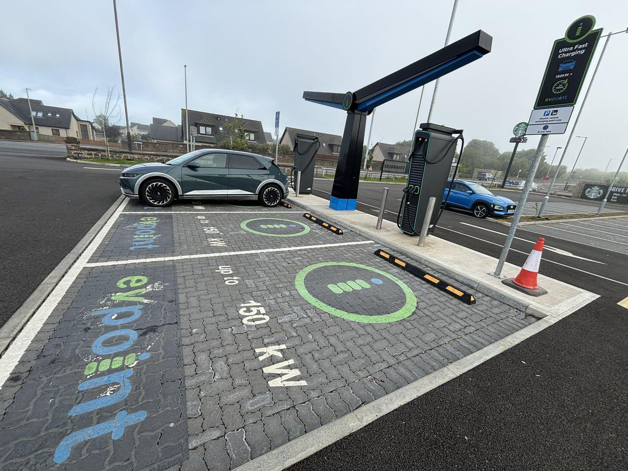 EuroGarages Montrose 108 North Esk Road, Montrose, DD10 9AY, UK EV