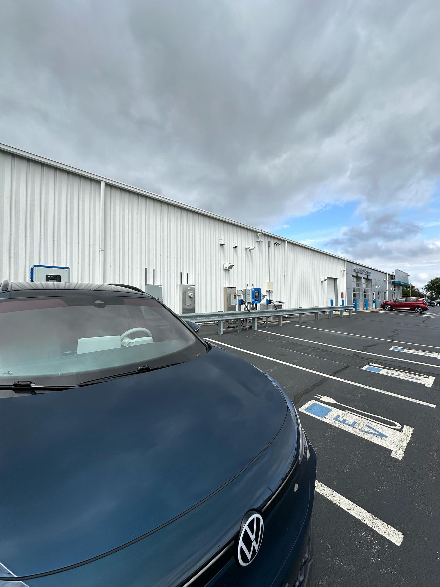 Jeff Perry Chevrolet | Rochelle, IL | EV Station