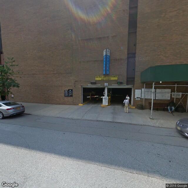 Mount Sinai Hospital Monthly Parking Garage New York, NY EV Station