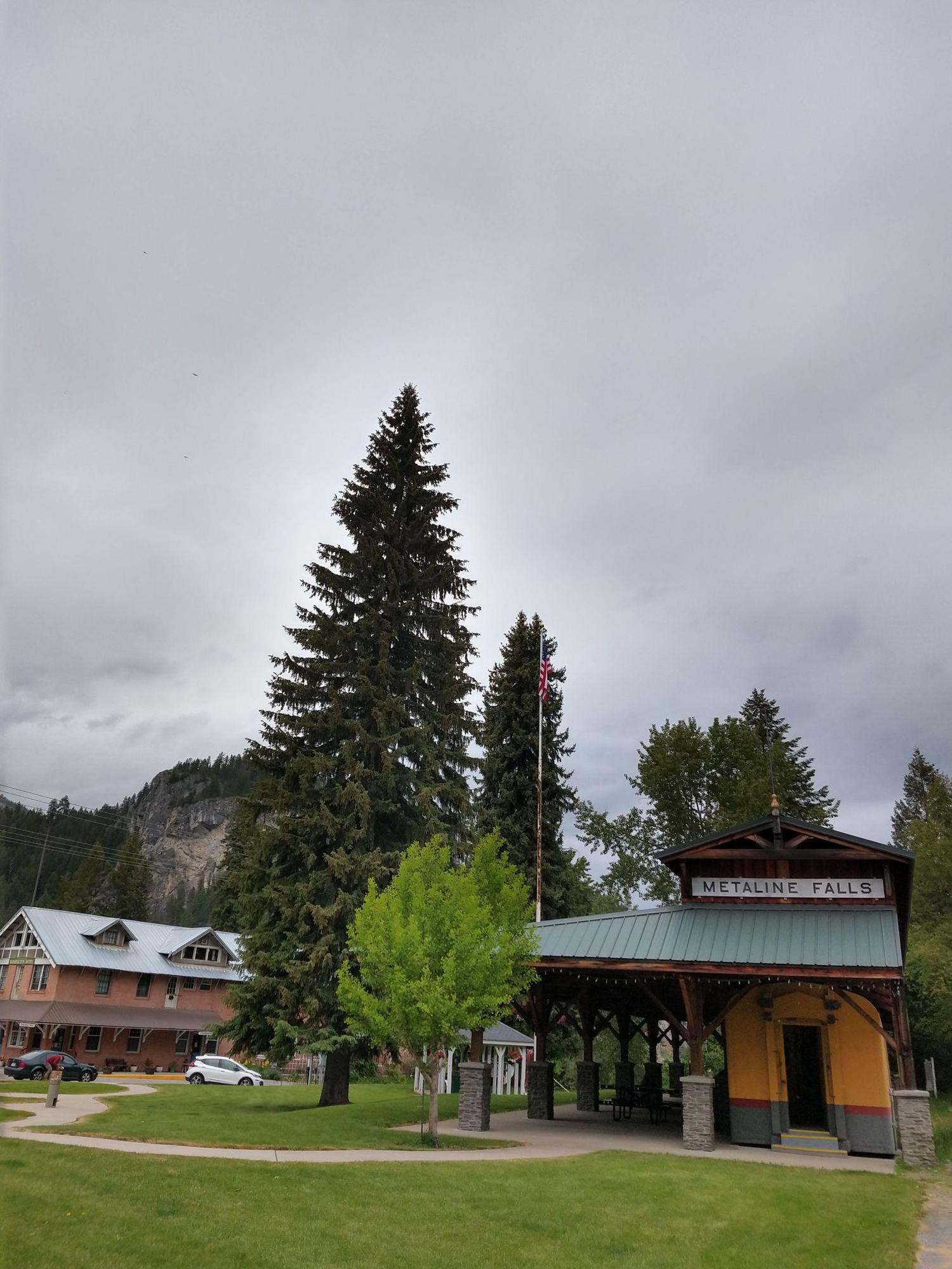 Metaline Falls Visitors Center Metaline Falls, WA EV Station