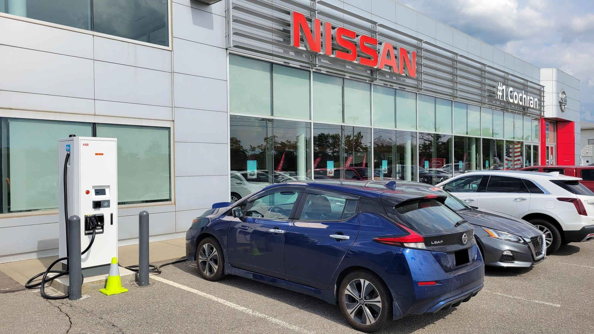 1-cochran-nissan-cranberry-zelienople-pa-ev-station