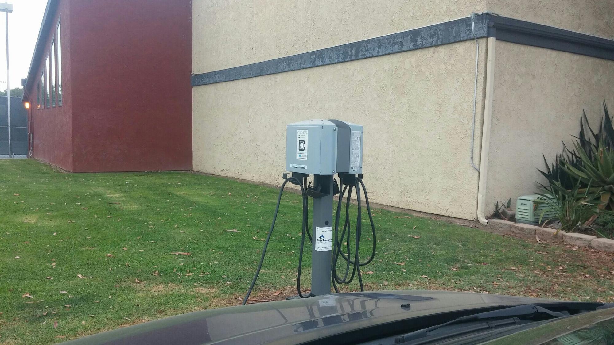 Rialto Racquet and Fitness Center Rialto, CA EV Station