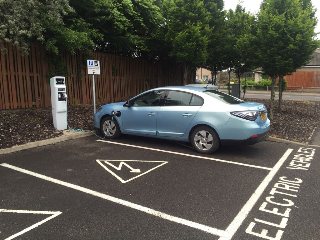 Kinross Park & Ride Car Park Kinross, Scotland EV Station