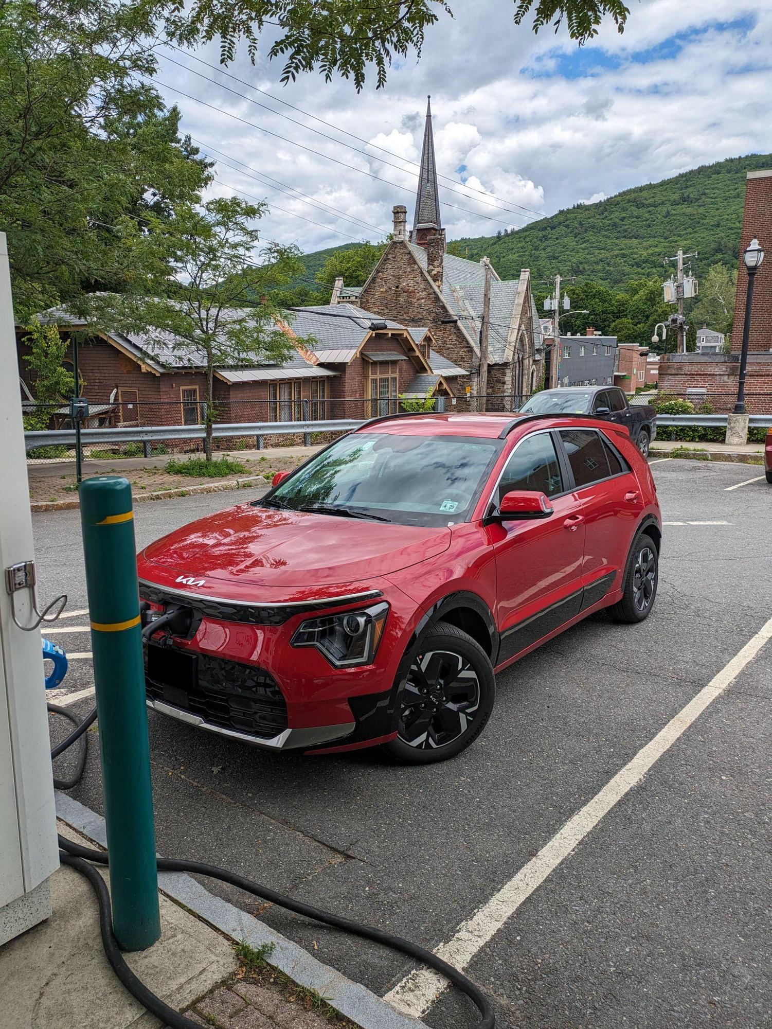 High Grove Parking Lot Brattleboro, VT EV Station