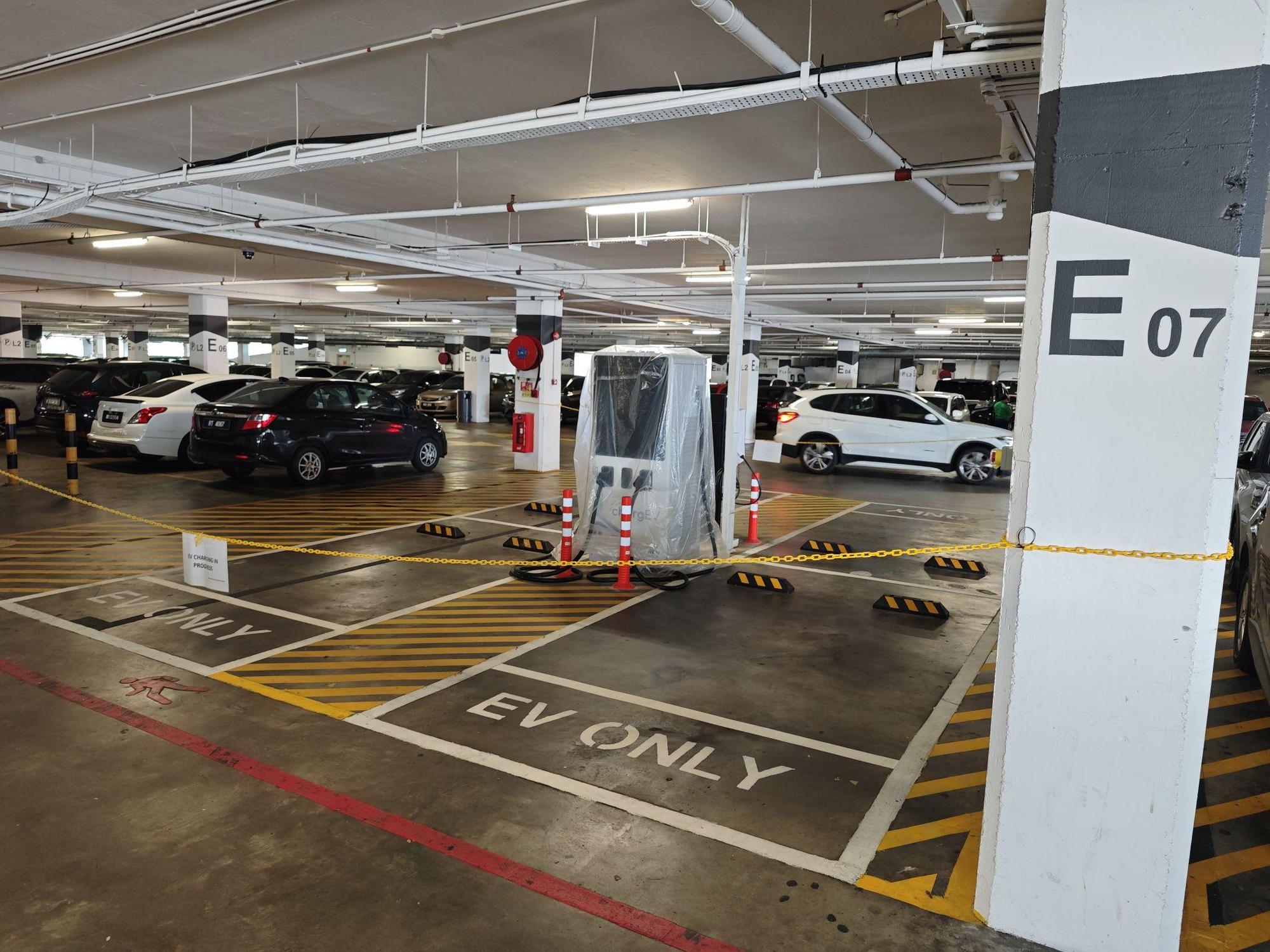 AEON Mall Taman Maluri