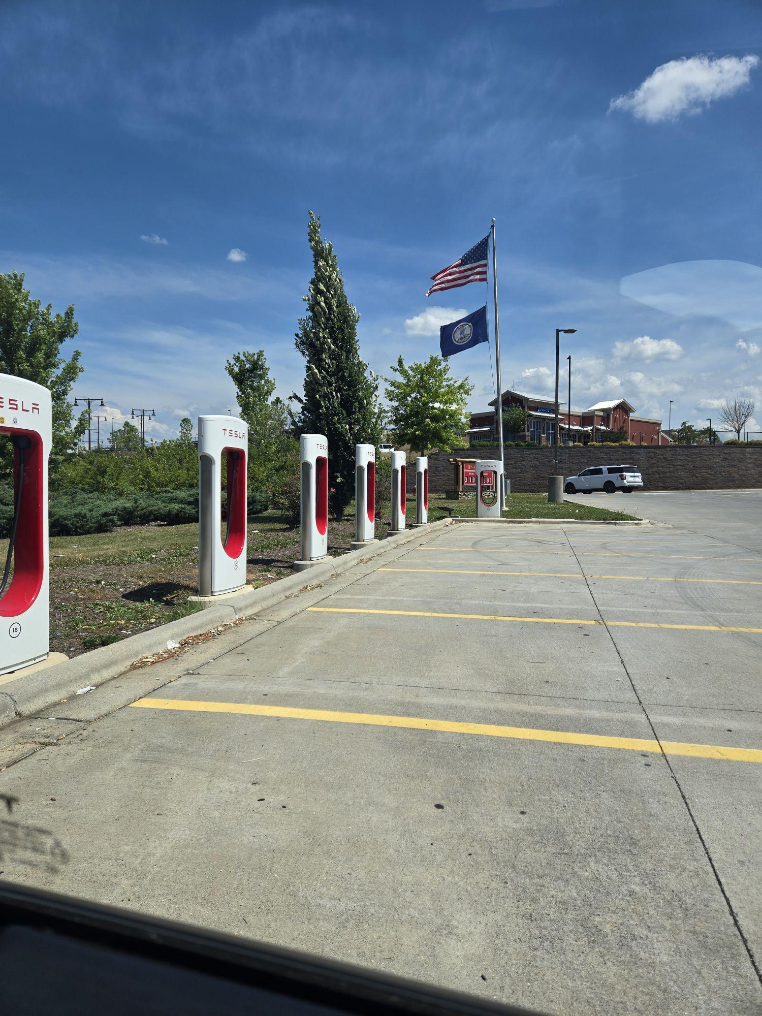 Sheetz Bristol, VA EV Station