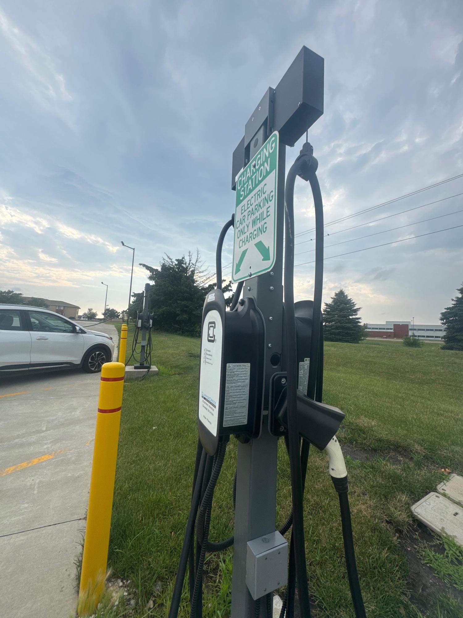 DMACC Building 03E Lot L Ankeny, IA EV Station