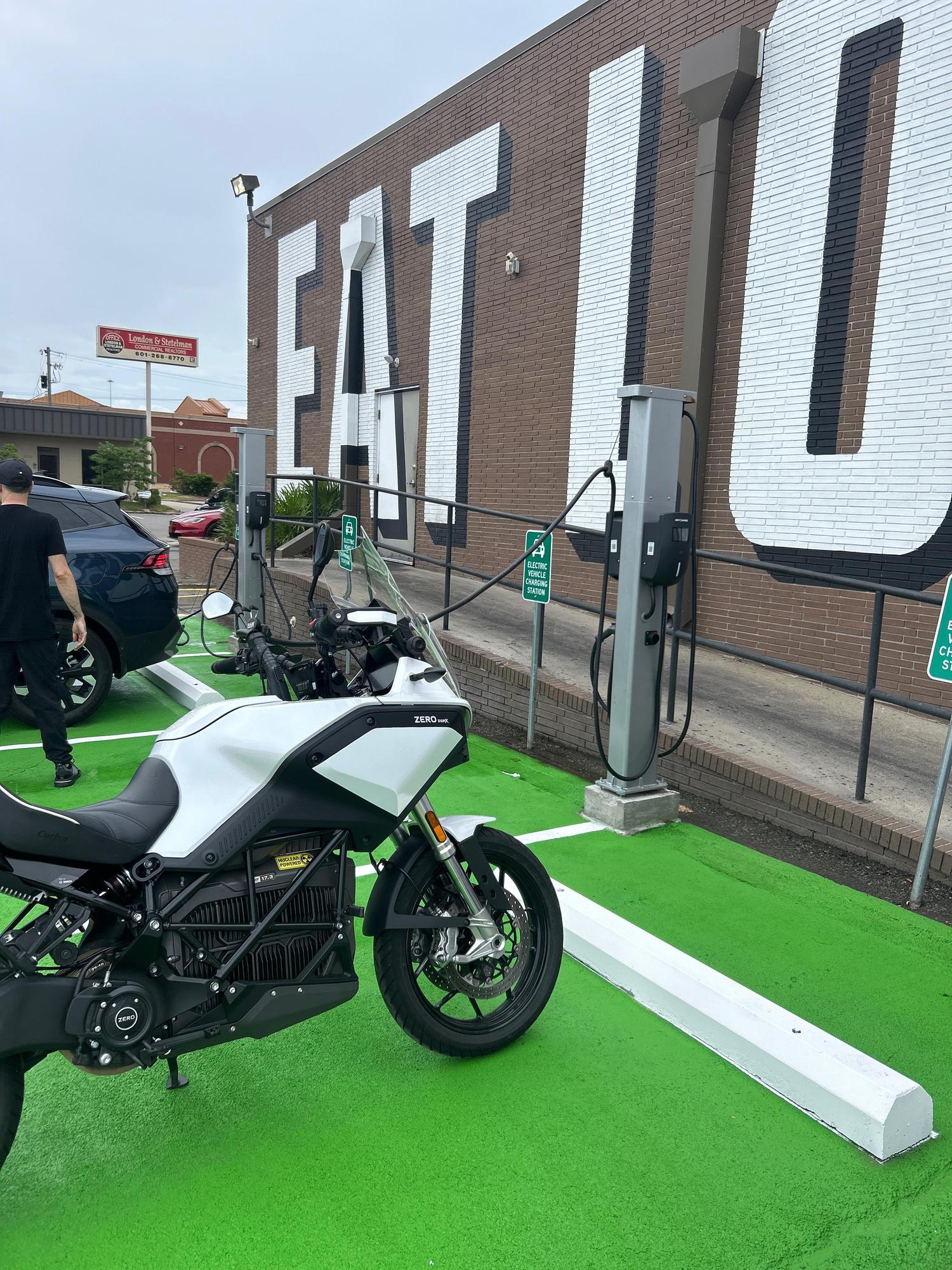 Crescent City Grill Hattiesburg, MS EV Station