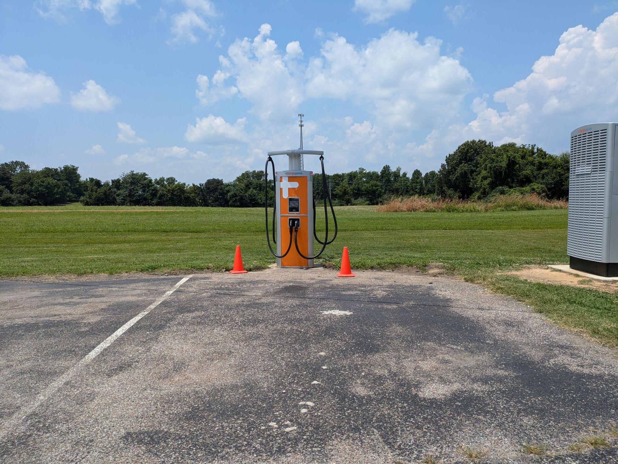 Taylor Automotive CDJR Martin, TN EV Station