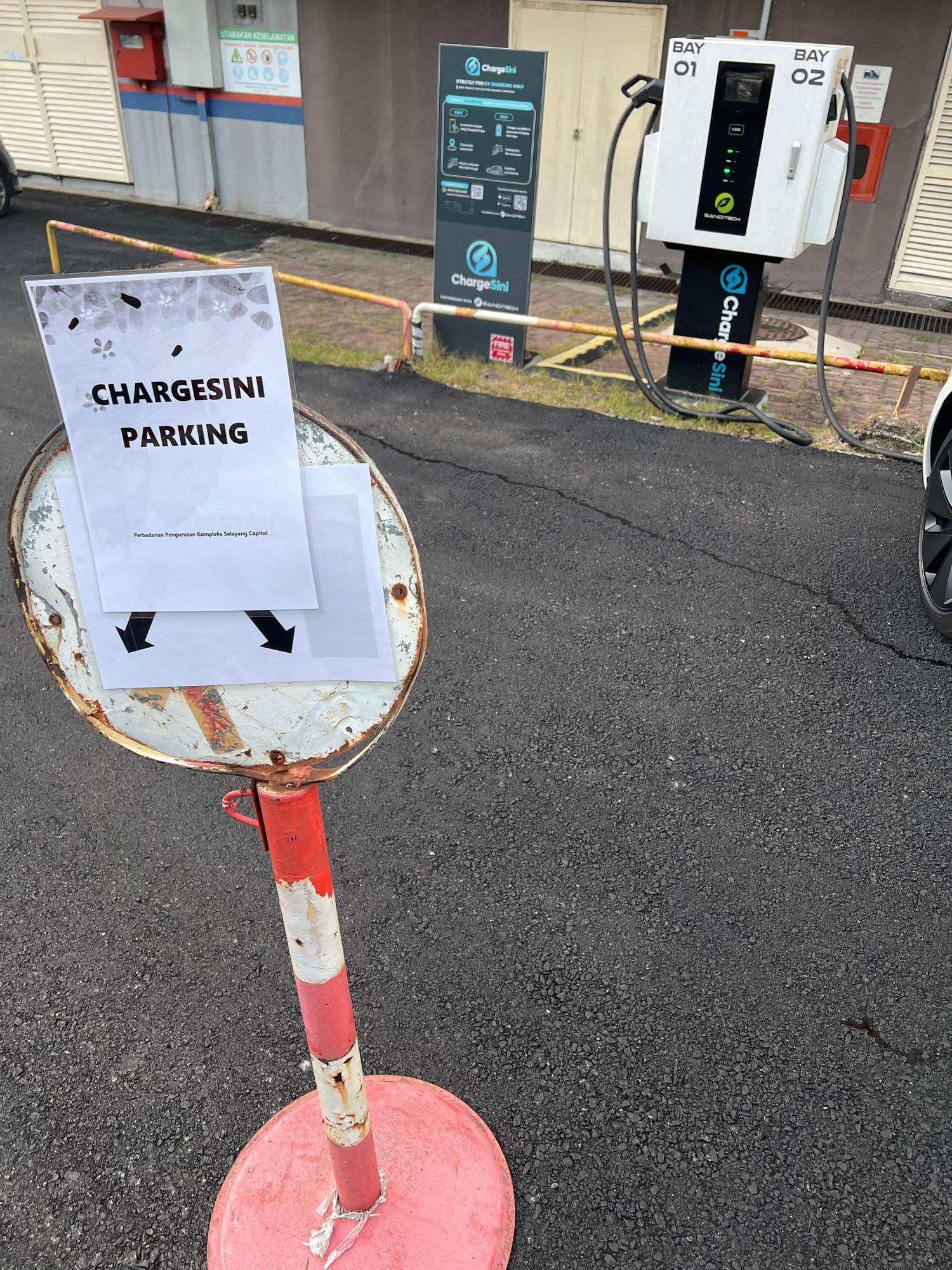 ChargeSini Selayang Capitol Kompleks 40kW DC Batu Caves Selangor chargesini-selayang-capitol-kompleks-40kw-dc-batu-caves-selangor