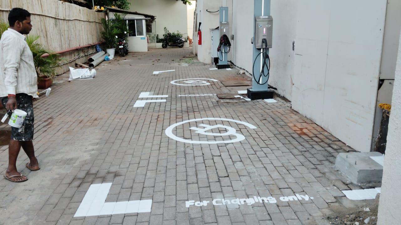 BMW Whispering Palms - Statiq | Candolim, GA | EV Station