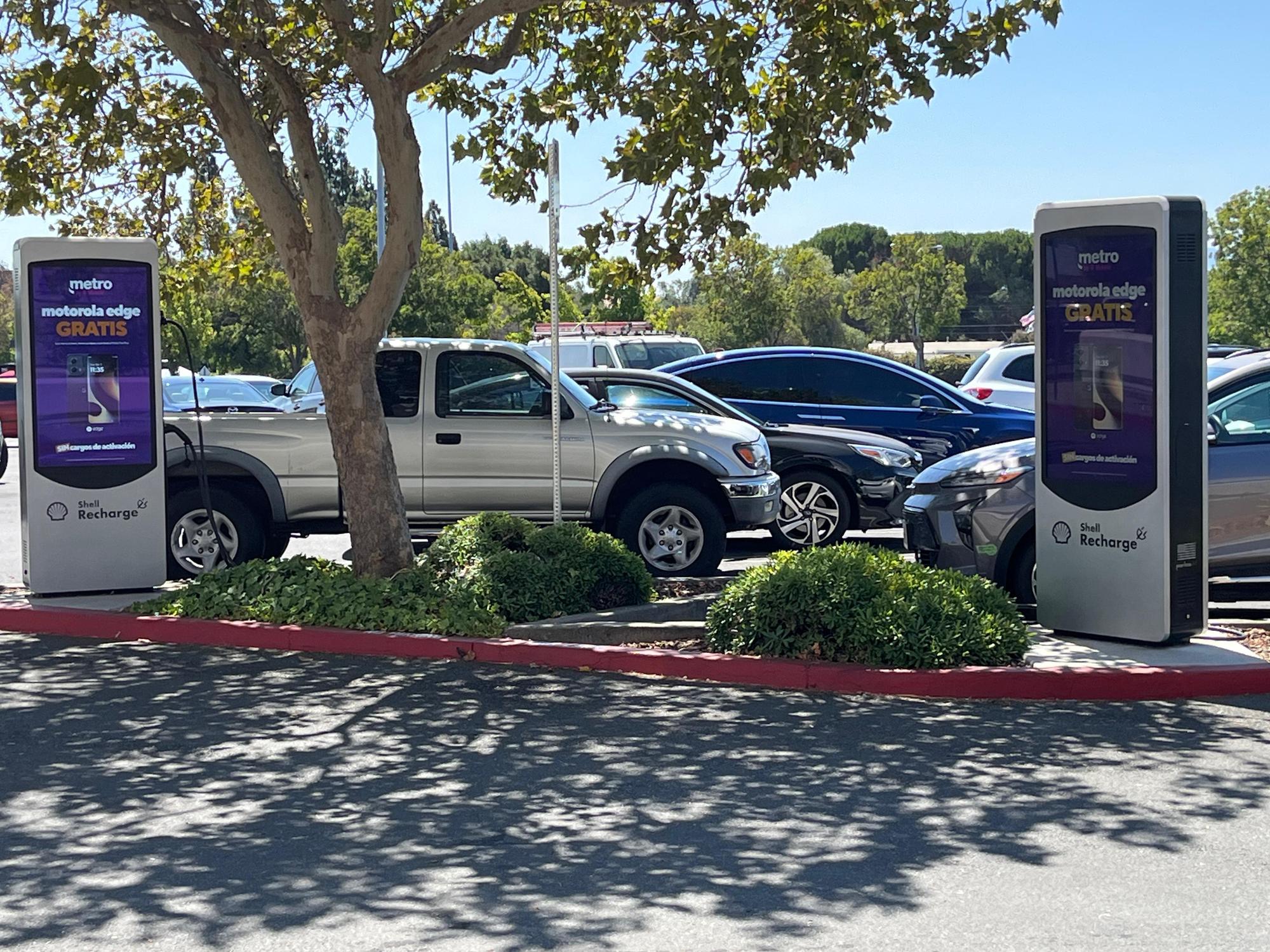 Solano Town Center Macy's Fairfield, CA EV Station