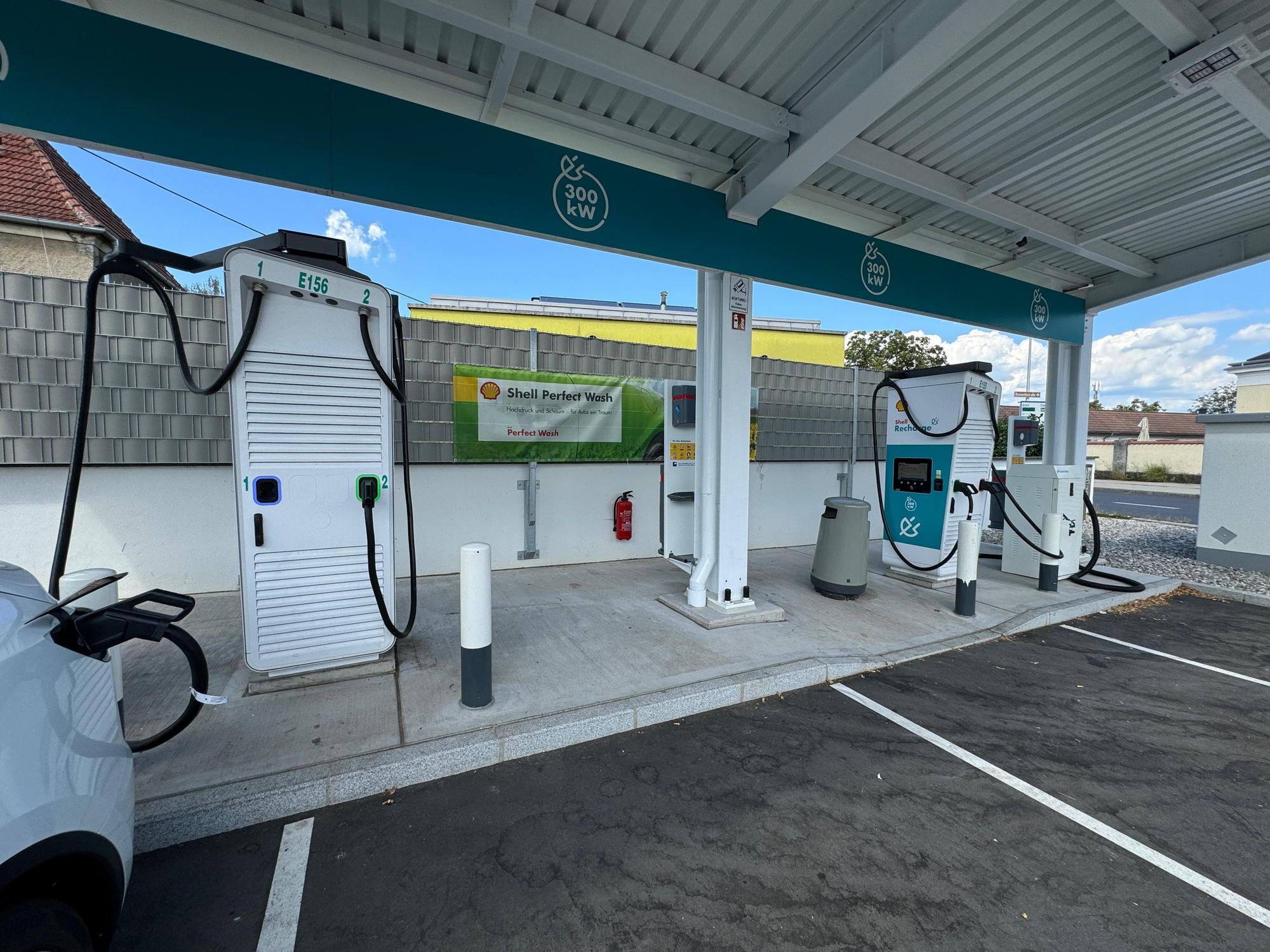 Shell | Enns, Oberösterreich | EV Station