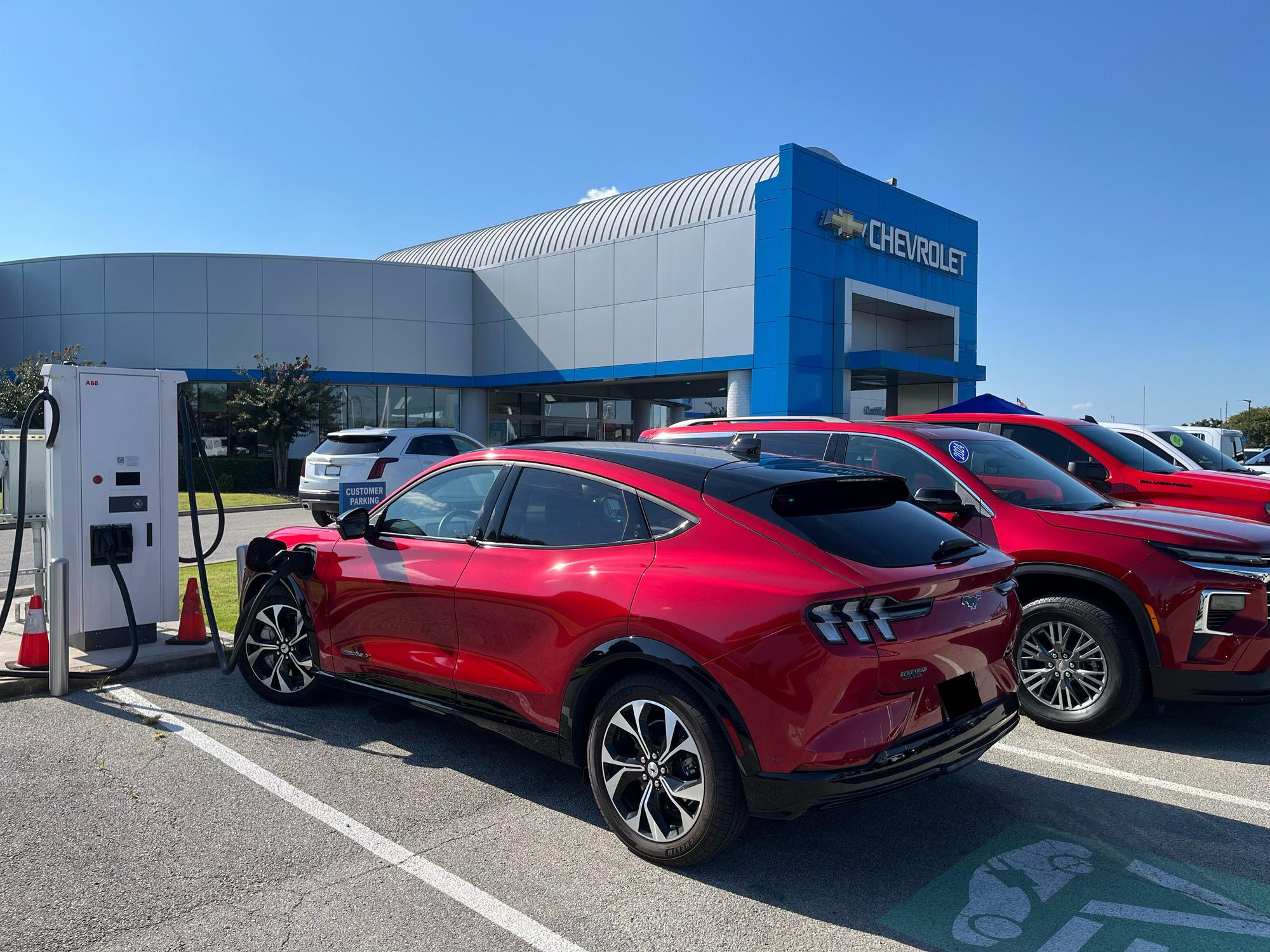 Central Chevrolet (2) | Jonesboro, AR | EV Station