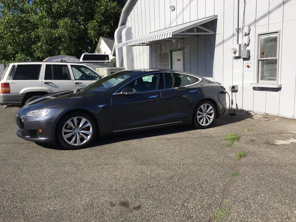 Yakima Networking Yakima, WA EV Station