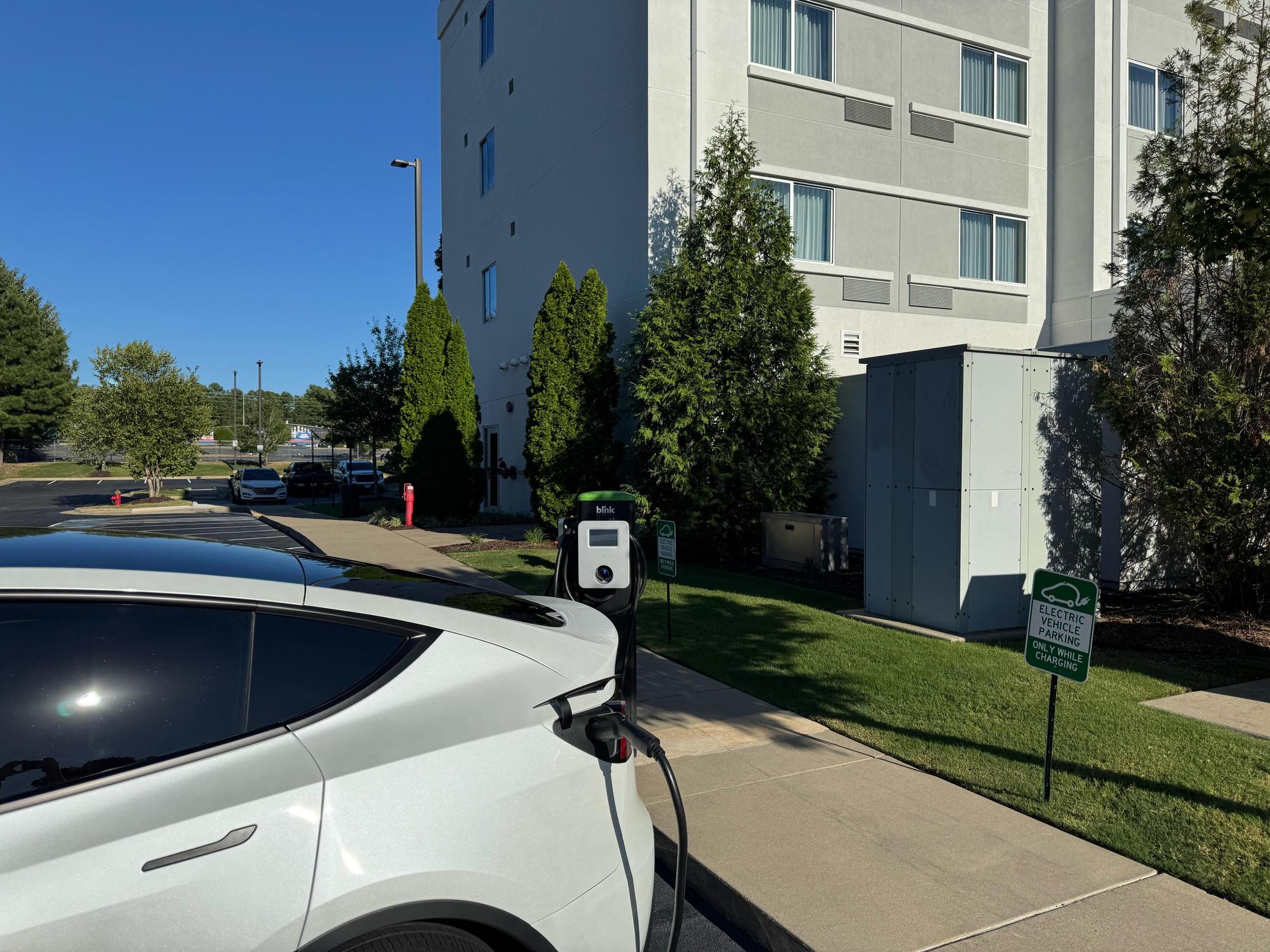 Courtyard by Marriott Hot Springs | Hot Springs, AR | EV Station