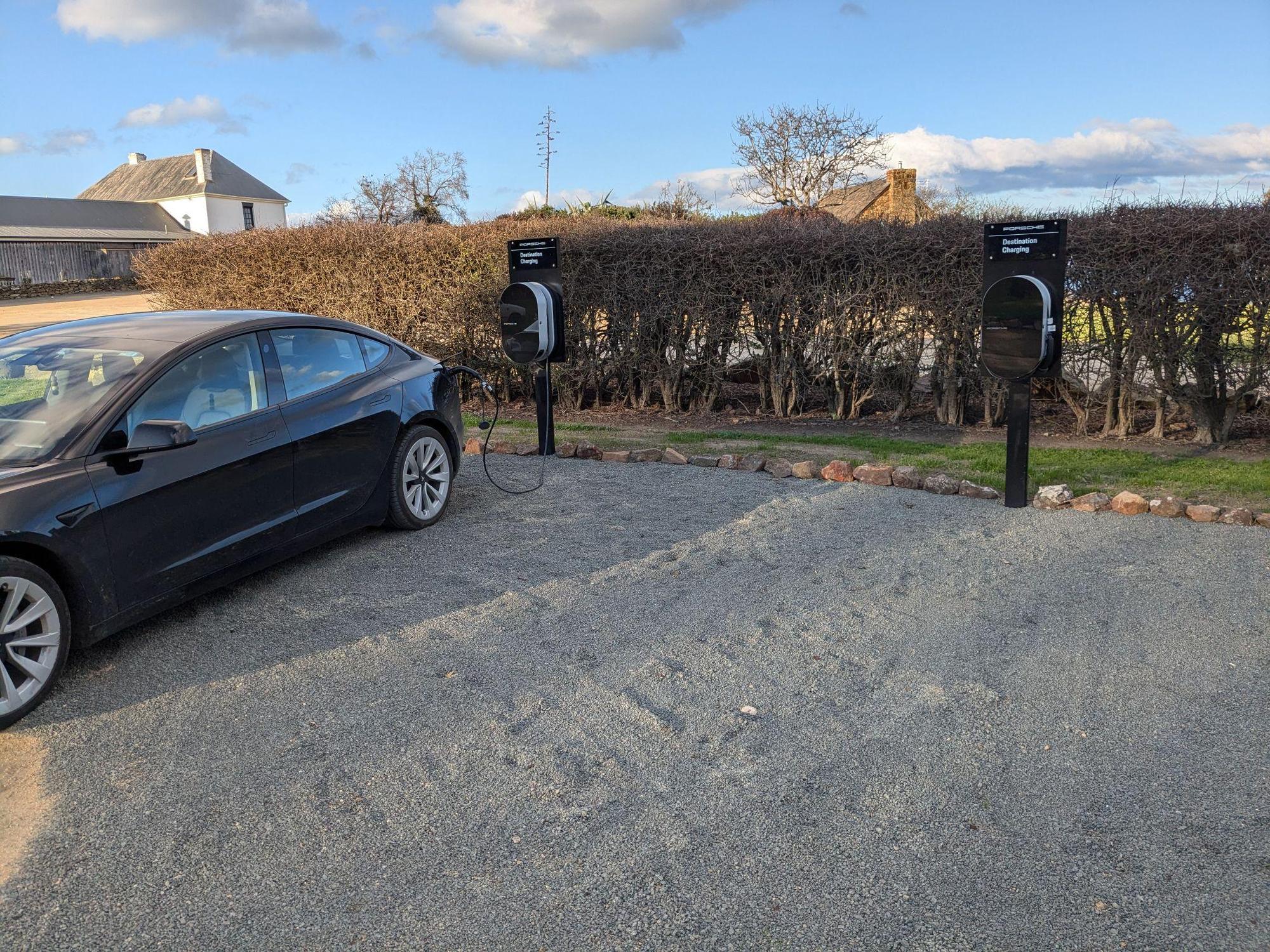 Piermont Retreat Swansea, TAS EV Station