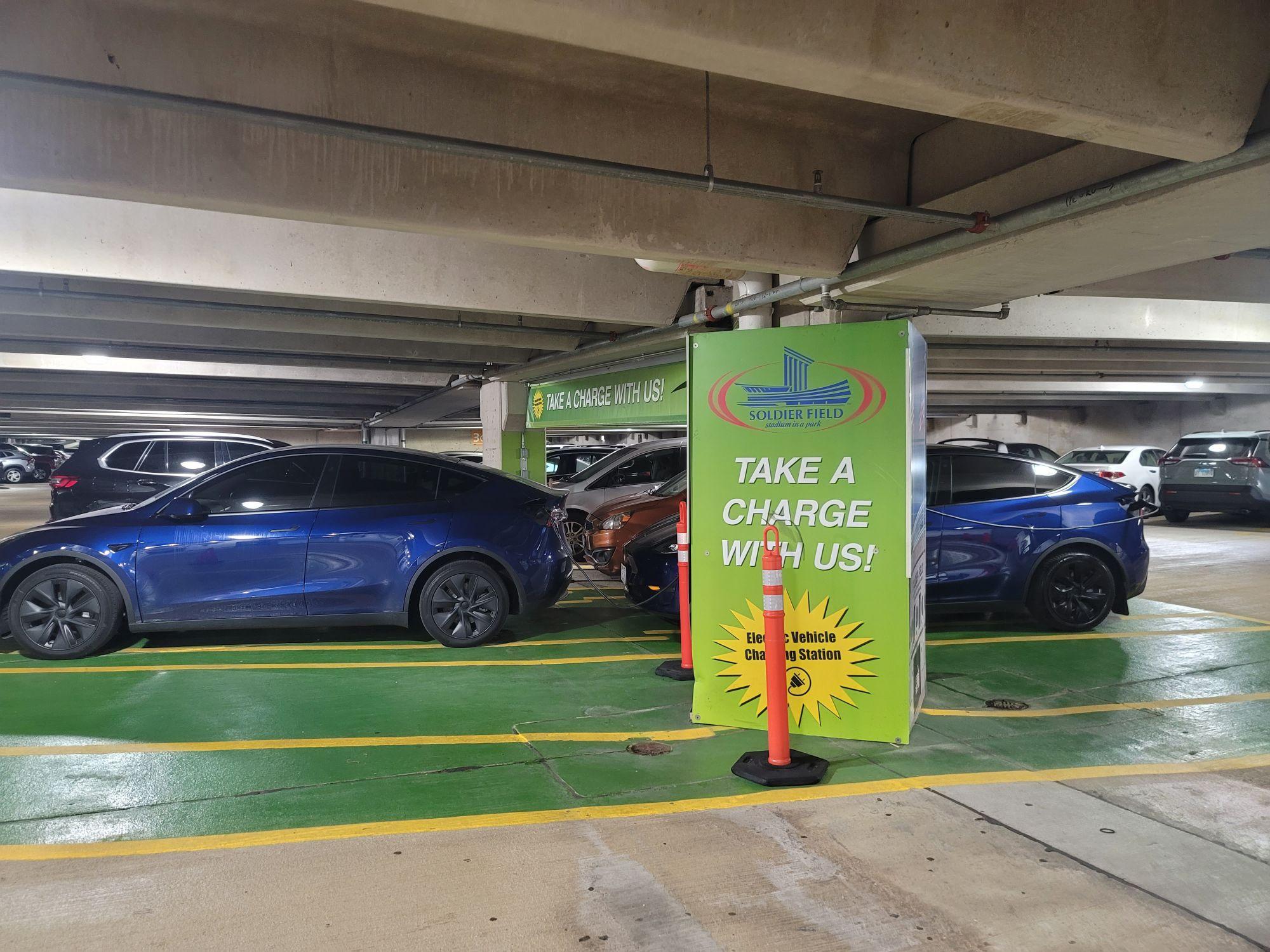 soldier-field-north-garage-chicago-il-ev-station