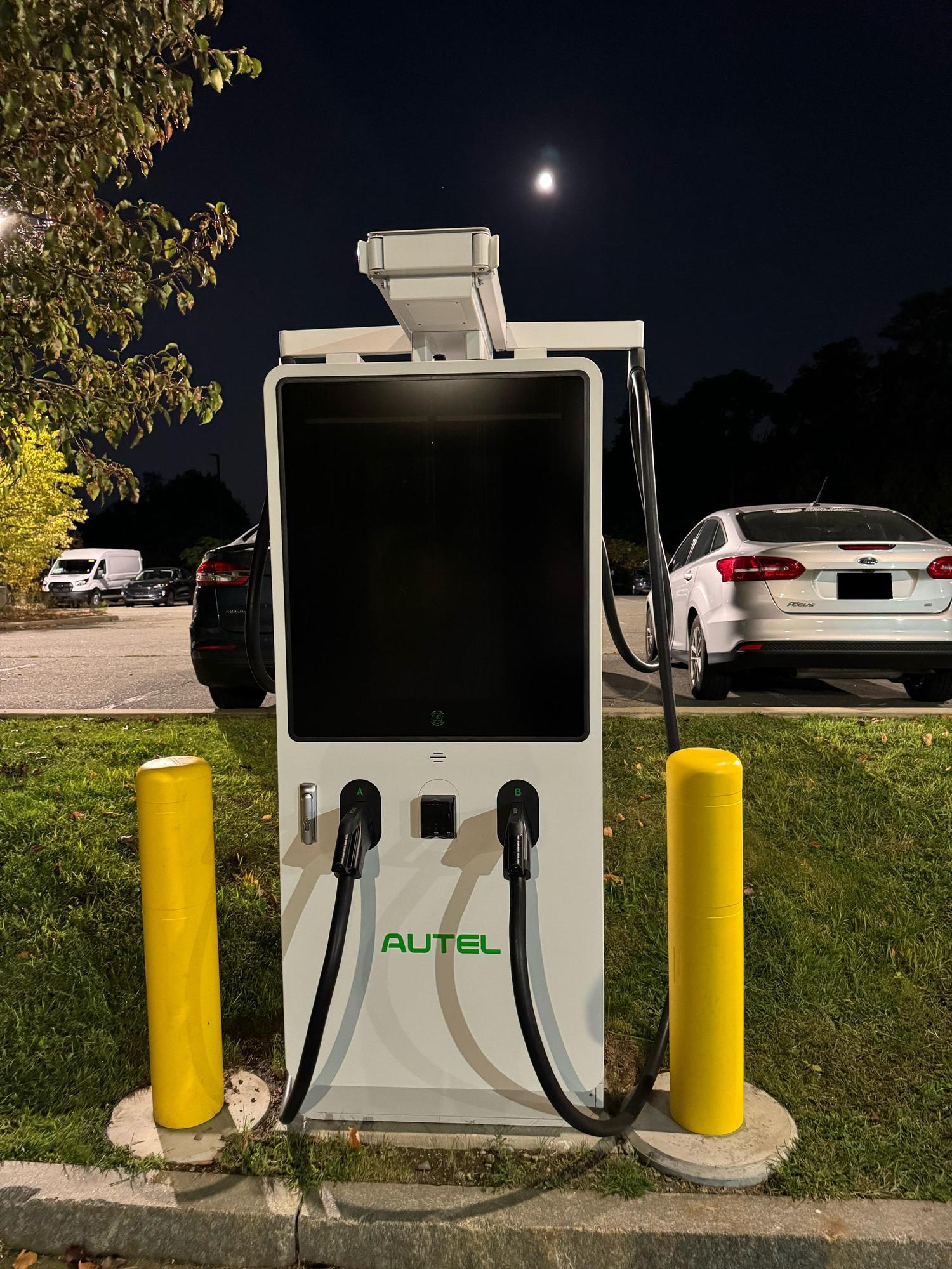 Watertown Ford - Service | Waltham, MA | EV Station