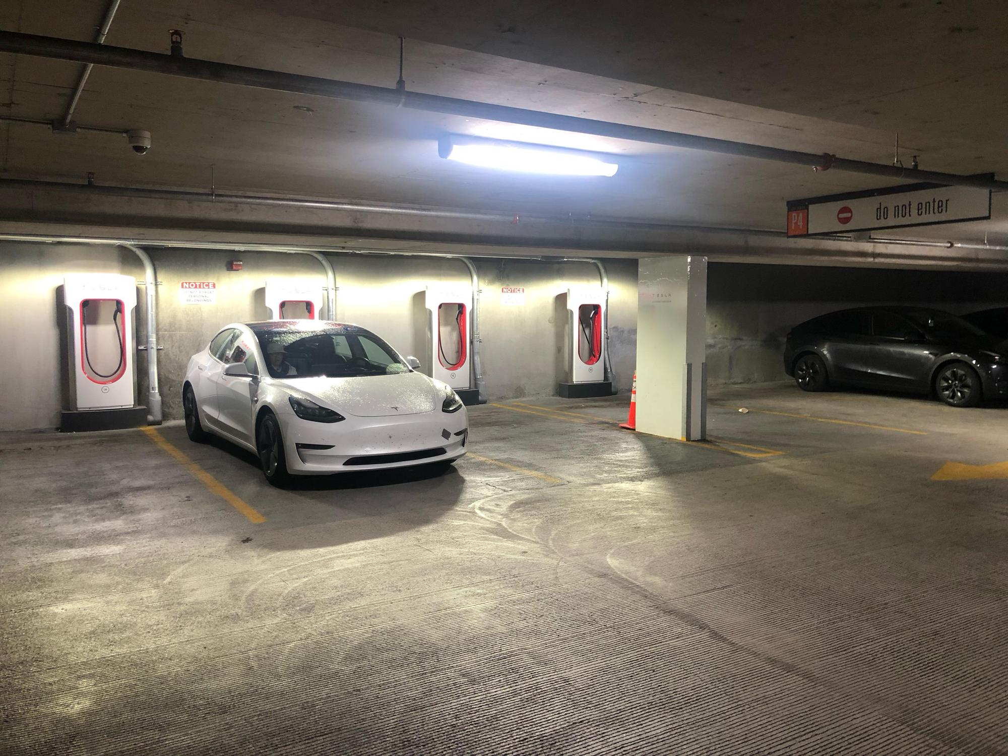 fox-tower-parking-garage-2-portland-or-ev-station
