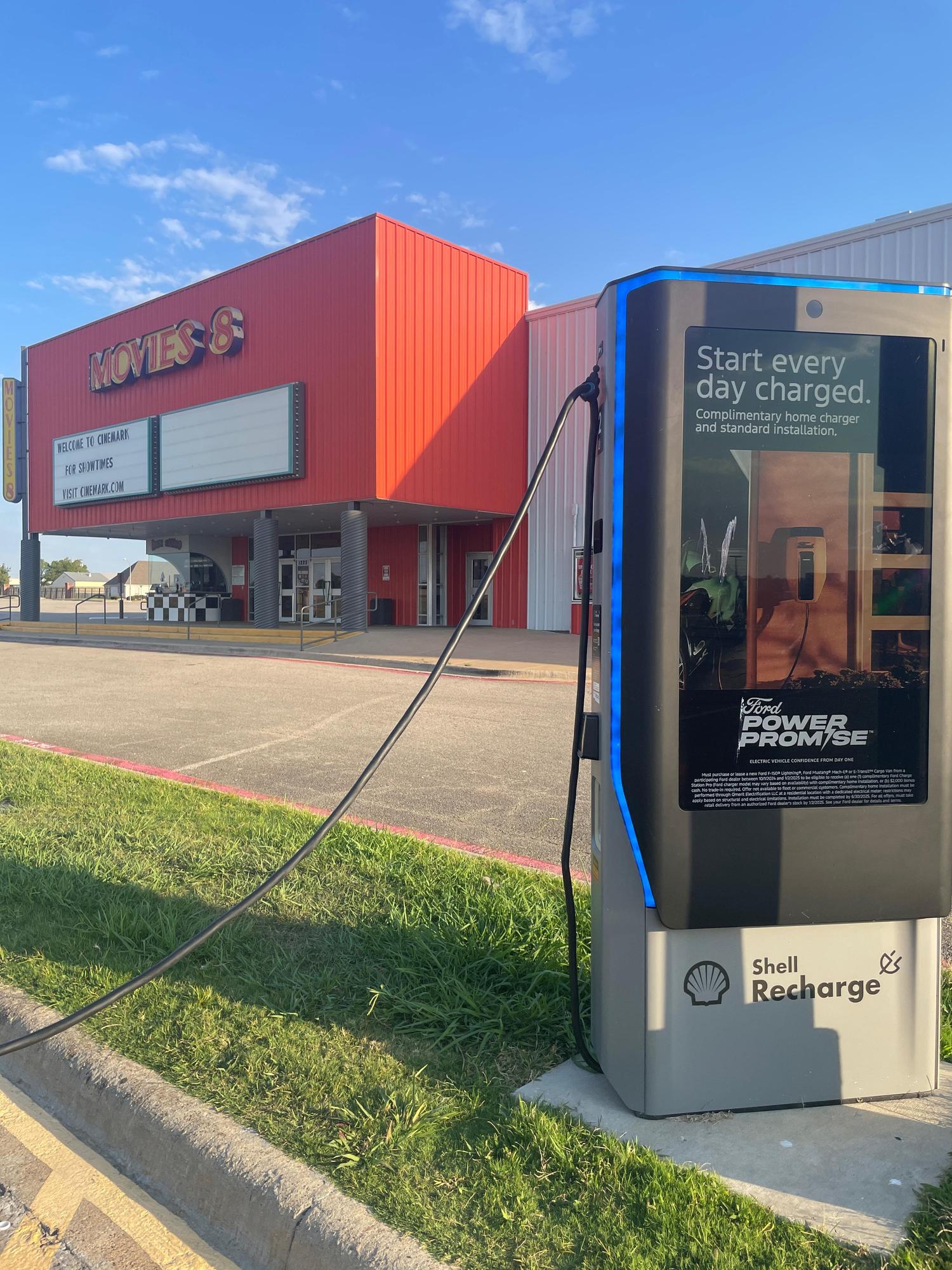 Cinemark Movies 8 Paris TX EV Station cinemark-movies-8-paris-tx-ev-station