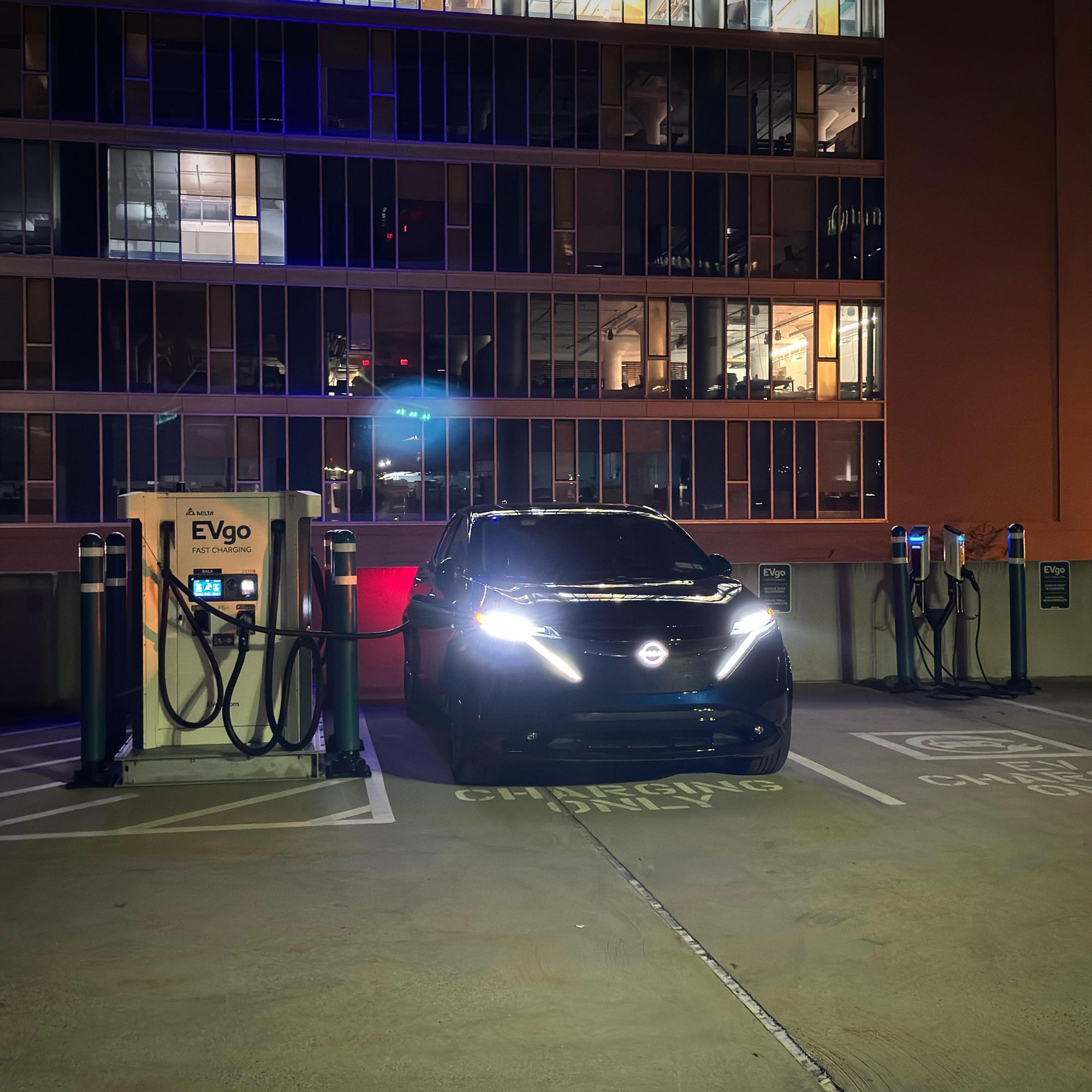 Courtyard Syracuse Downtown At Armory Square (1) | Syracuse, NY | EV ...
