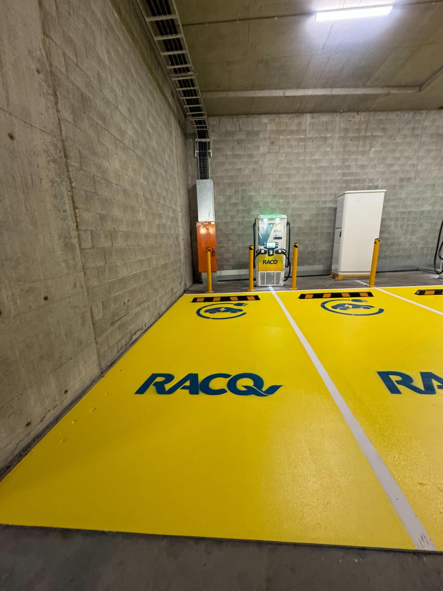 Gladstone Central Shopping Centre West Gladstone QLD EV Station gladstone-central-shopping-centre-west-gladstone-qld-ev-station