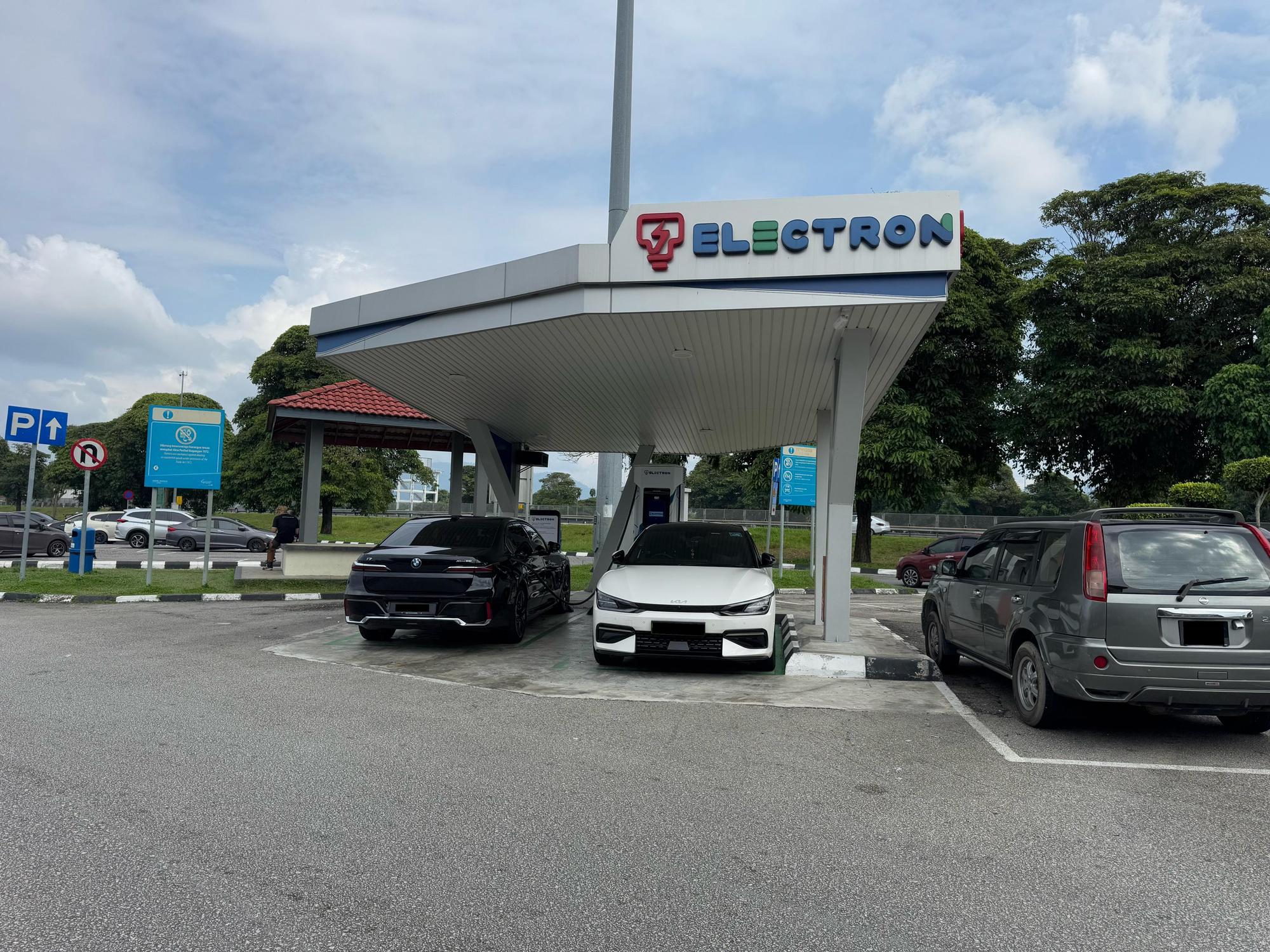 Tapah R R Tapah R&R Northbound | Tapah, Perak | EV Station