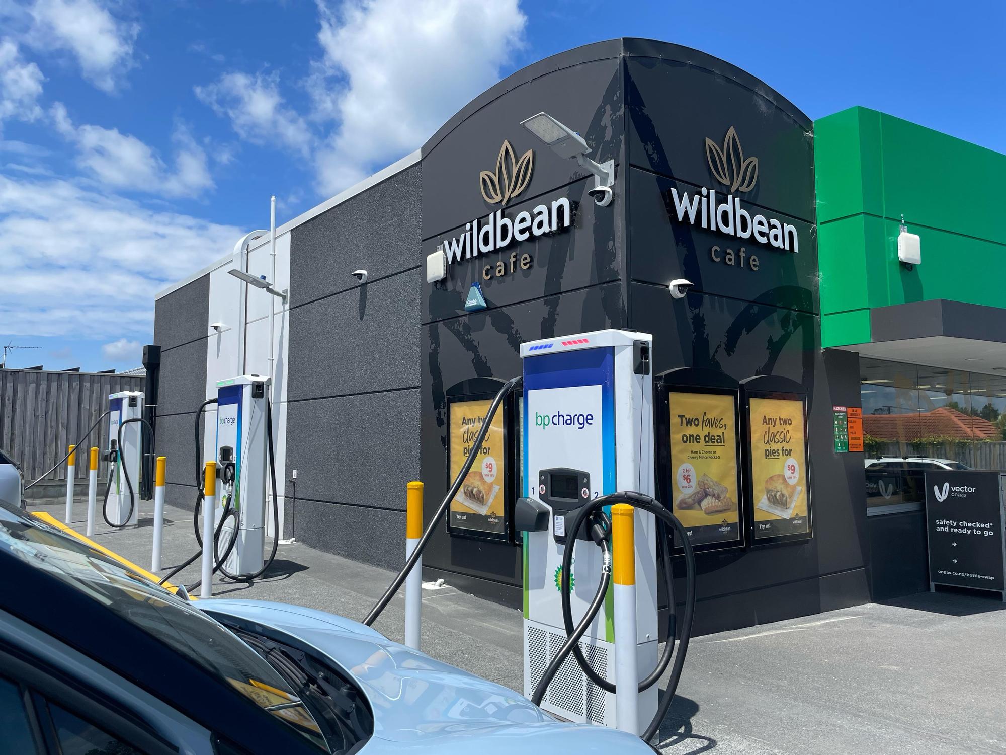 bp charge Smales Farm | Auckland, Auckland | EV Station