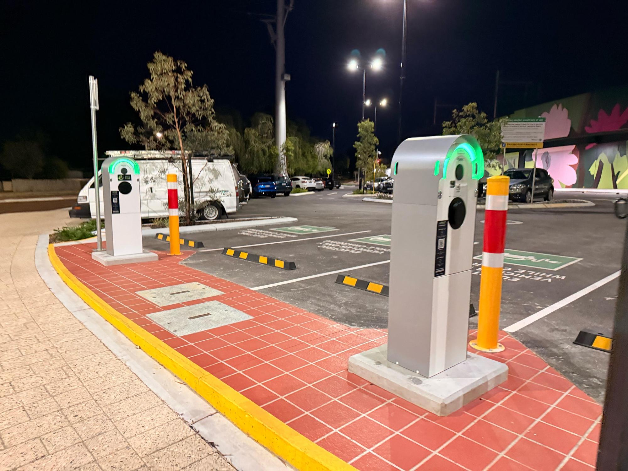 bayswater-train-station-bayswater-wa-ev-station