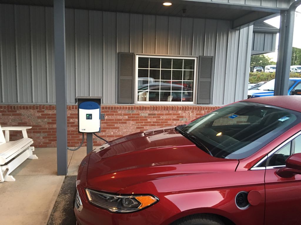 Arundel Ford Arundel, ME EV Station