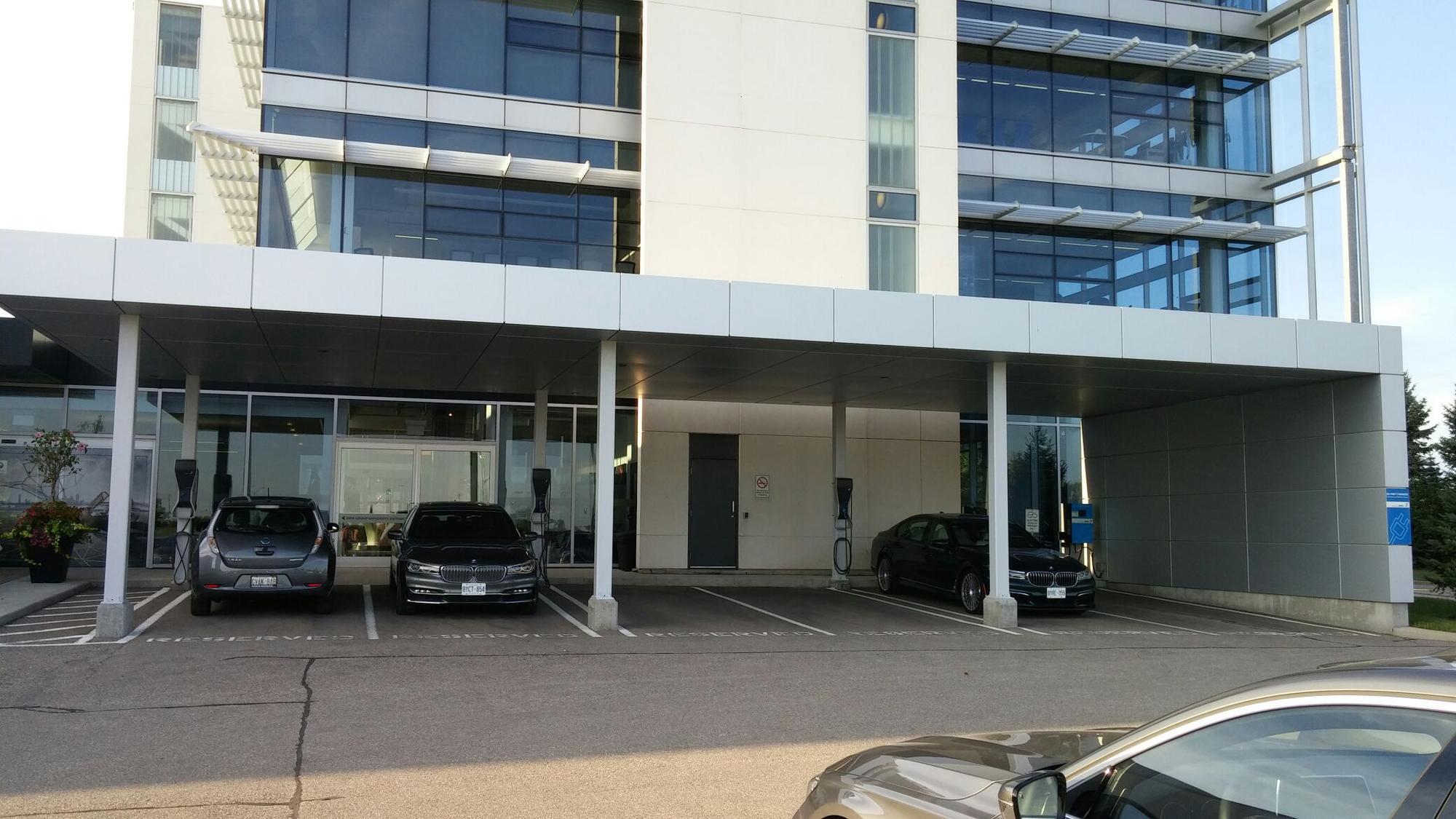 BMW Canada Head Office | Richmond Hill, ON | EV Station