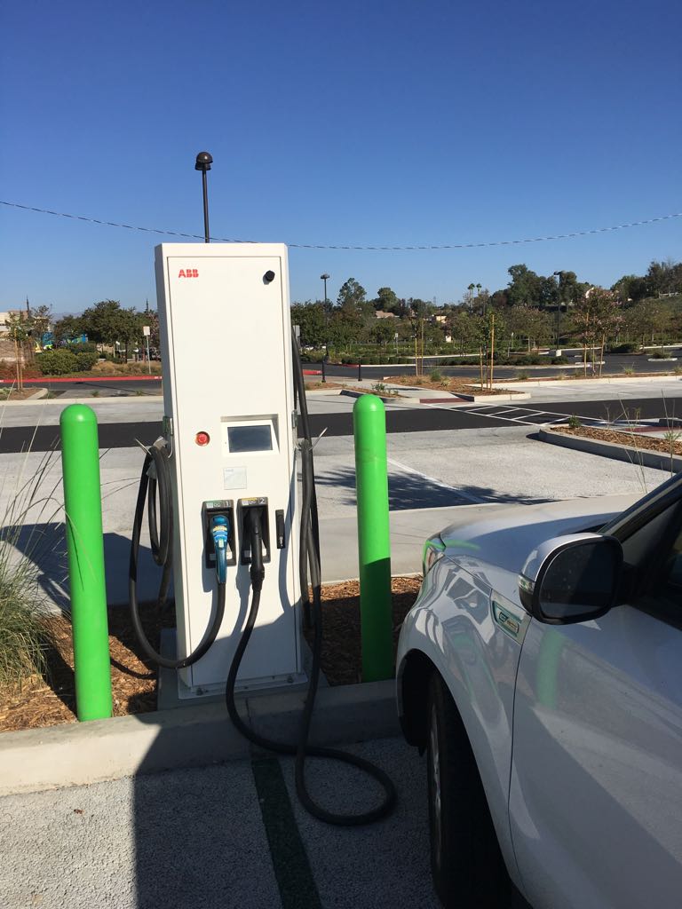 Bridgeport Marketplace Santa Clarita, CA EV Station