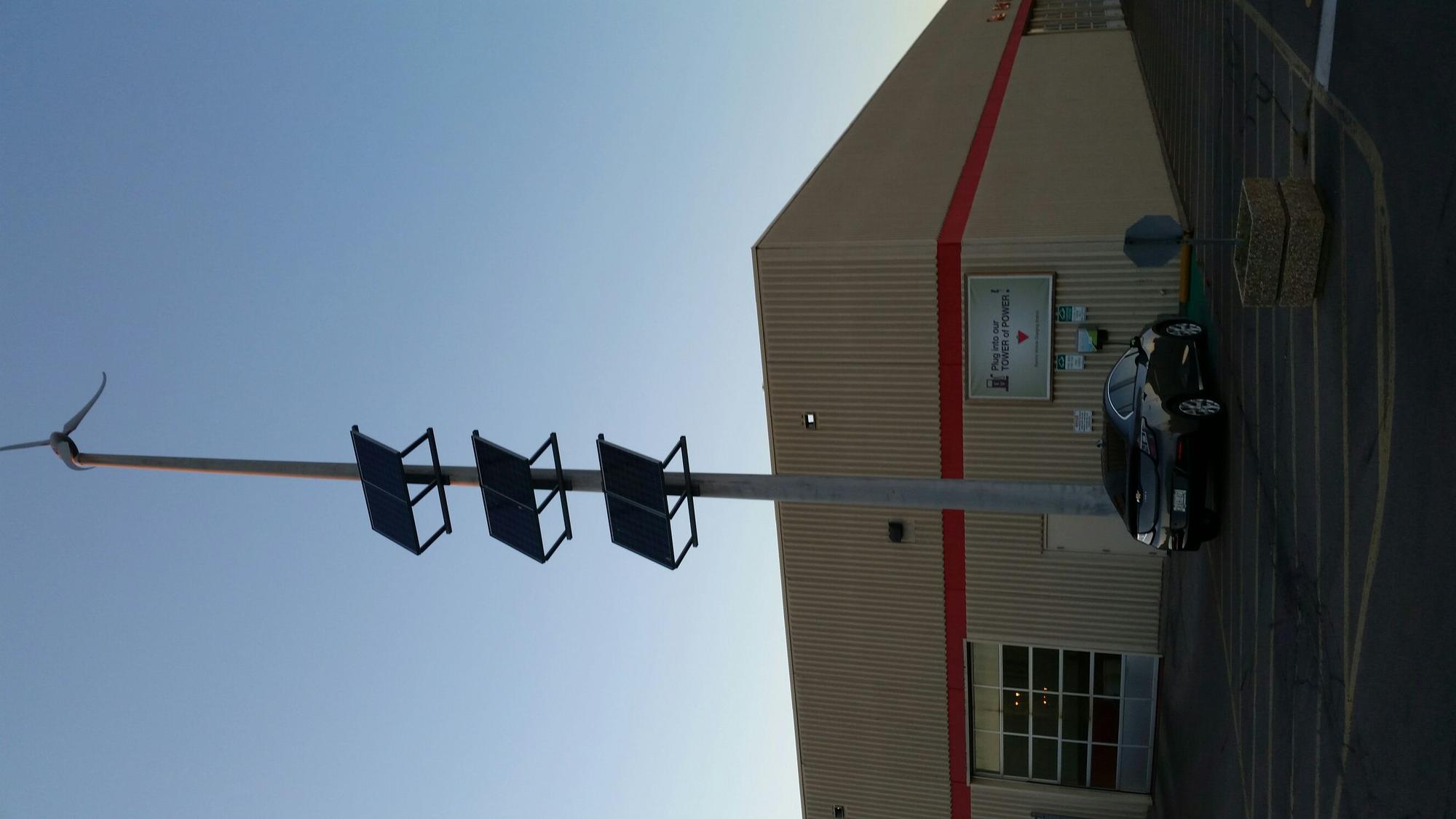 Canadian Tire St. Catharines, ON EV Station