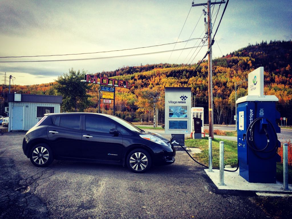 Môtel Interprovincial PointeàlaCroix, QC EV Station